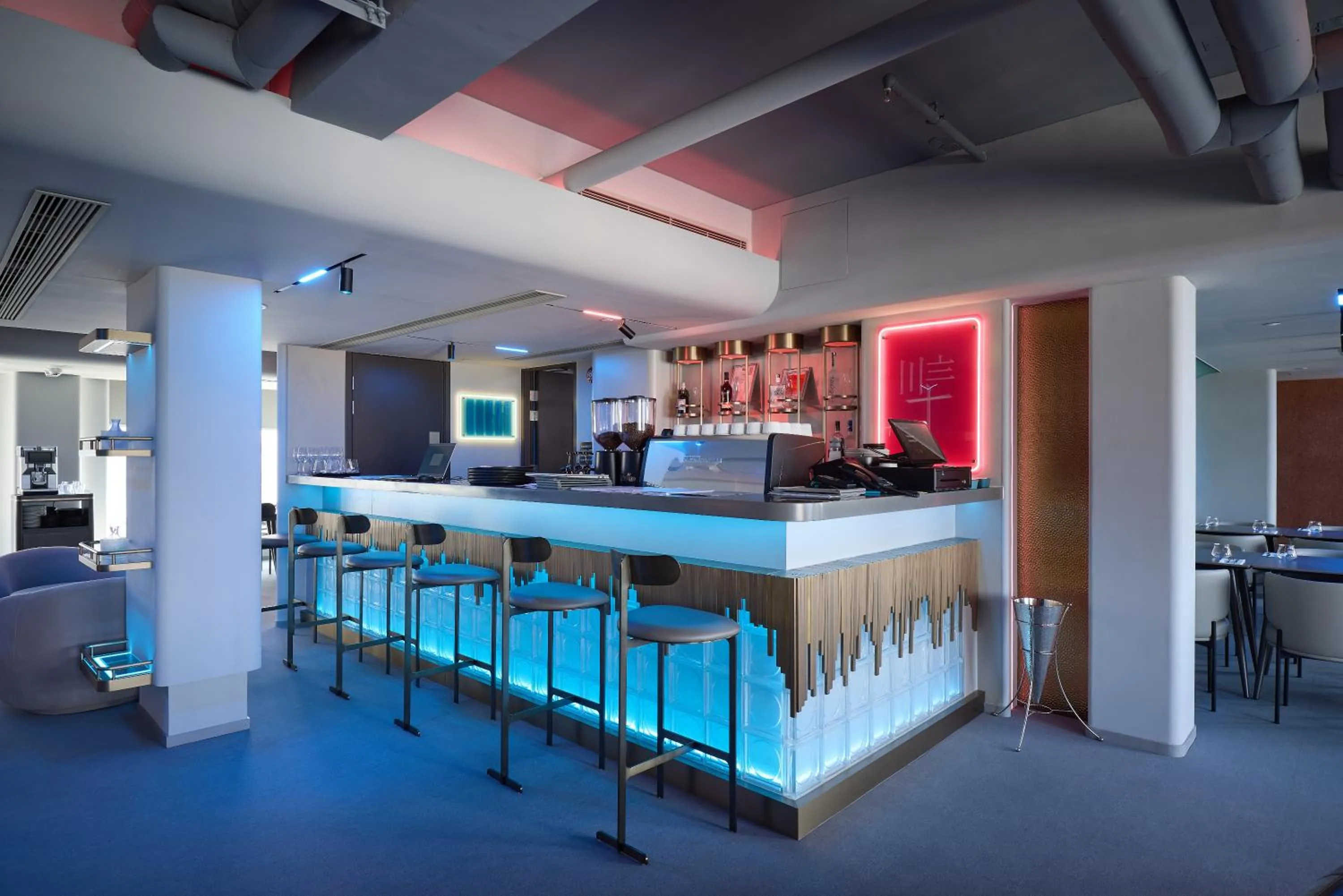 Restaurant/places to eat in Motto by Hilton Hong Kong Soho