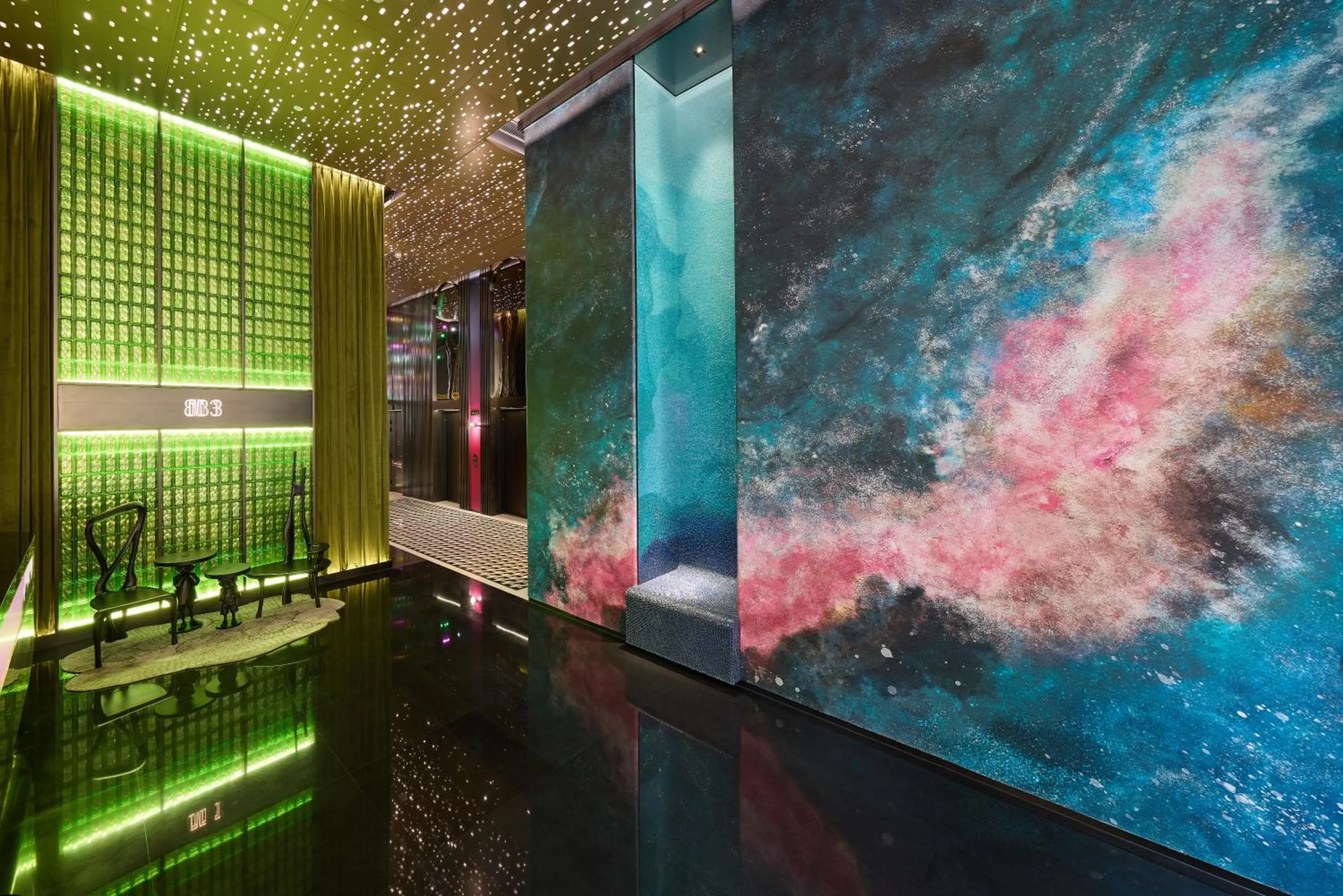 Lobby or reception in Motto by Hilton Hong Kong Soho