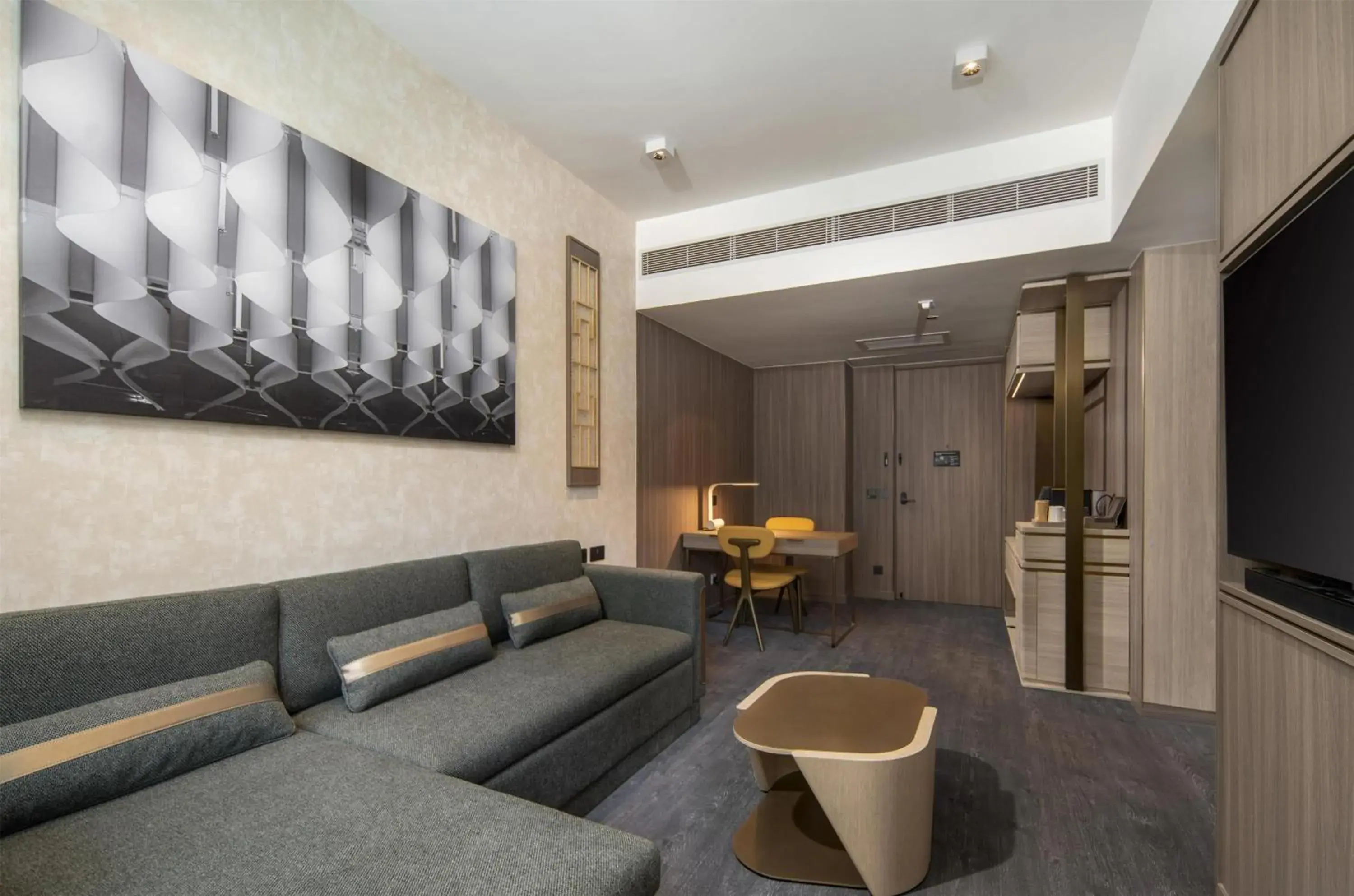 Room with Bunk Bed and Sofa Bed in Motto by Hilton Hong Kong Soho Room with Bunk Bed and Sofa Bed in Motto by Hilton Hong Kong Soho