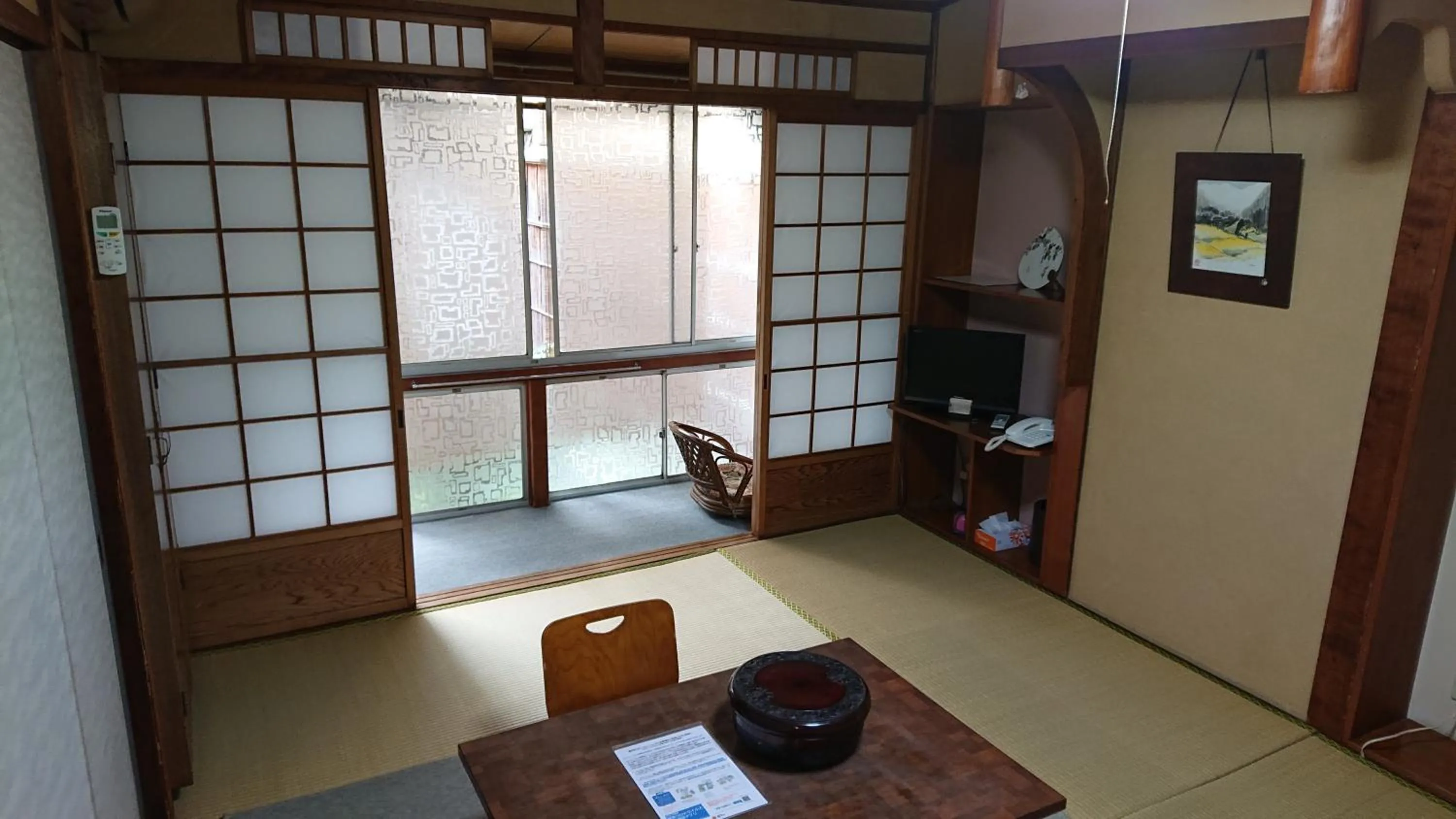 Photo of the whole room in Wajimaya Ryokan
