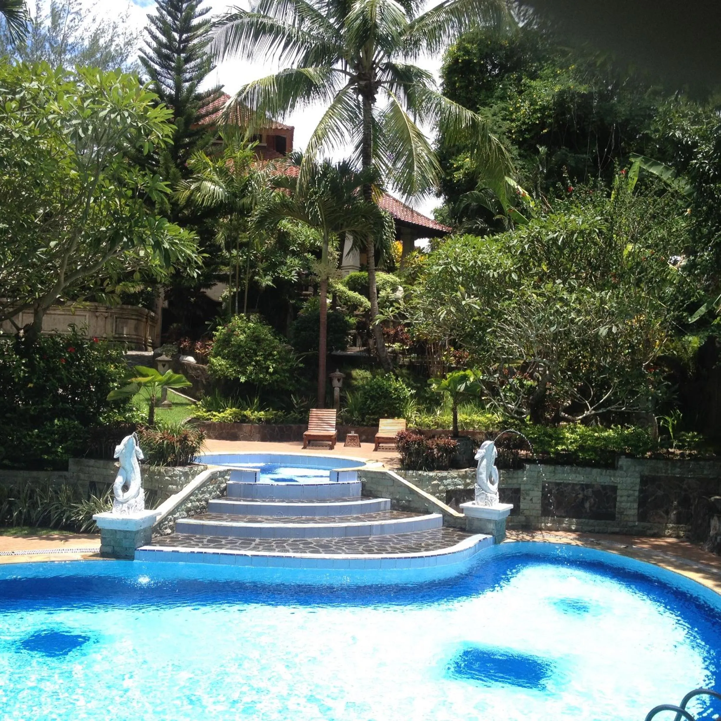Swimming pool in Gunung Paradis Retreat