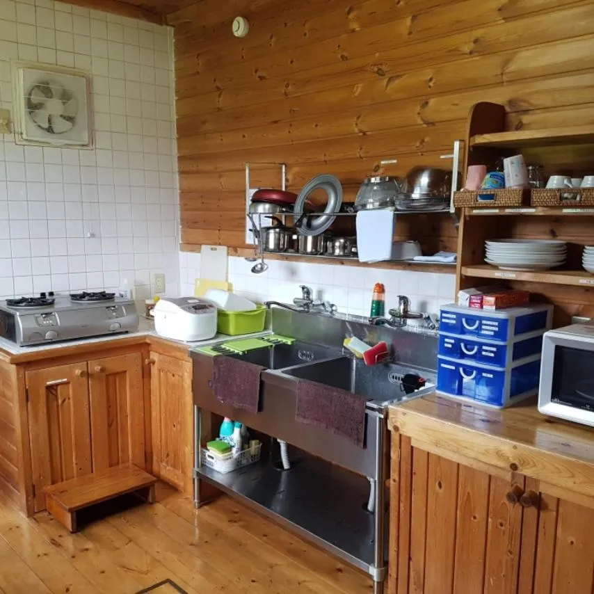 Kitchen or kitchenette in Lassy Condominium