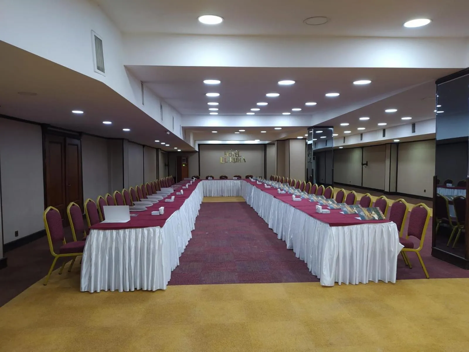 Meeting/conference room in Elruha Hotel