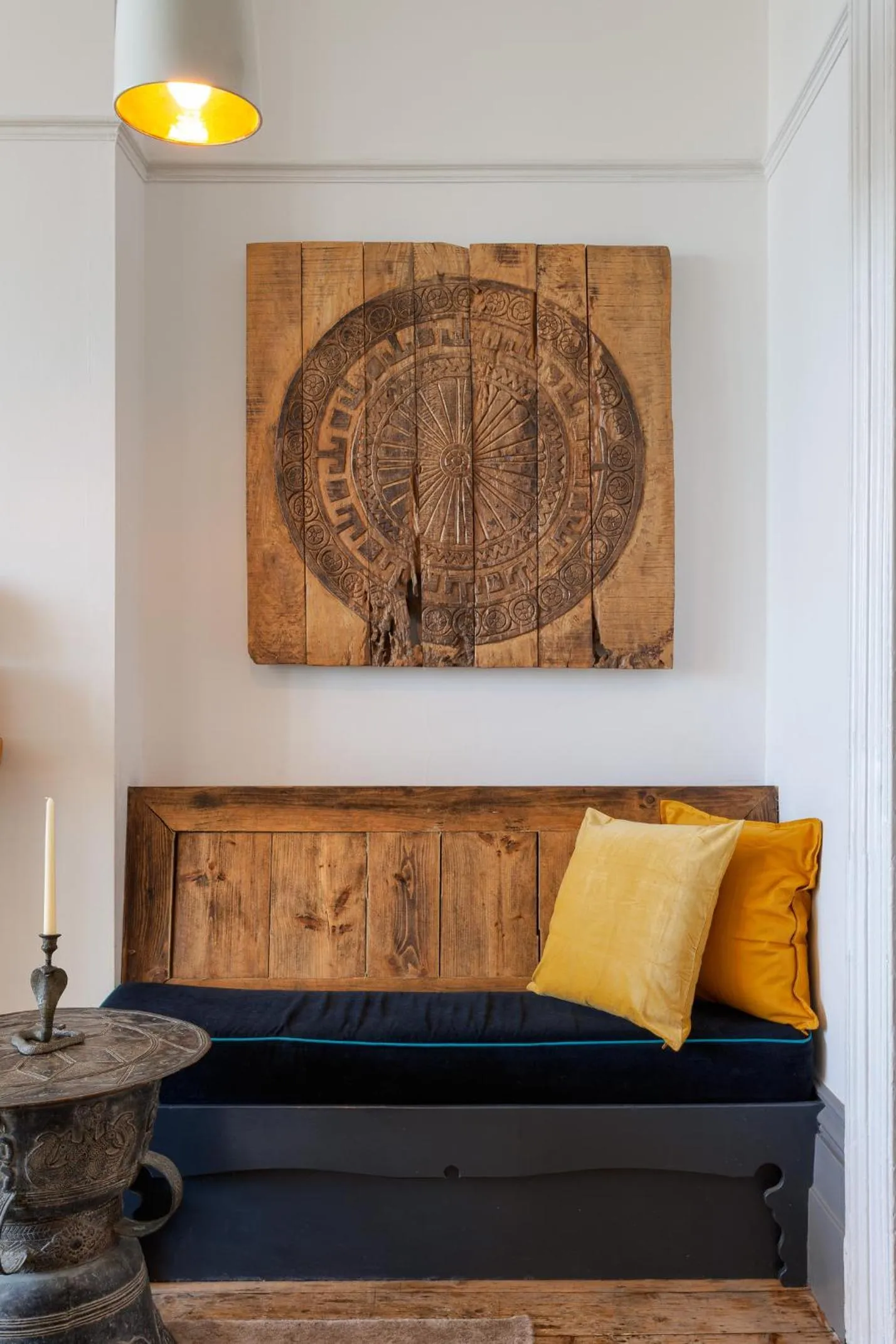 Living room in Zanzibar House 8-Bedroom Holiday House with Hot Tub & Yoga Studio