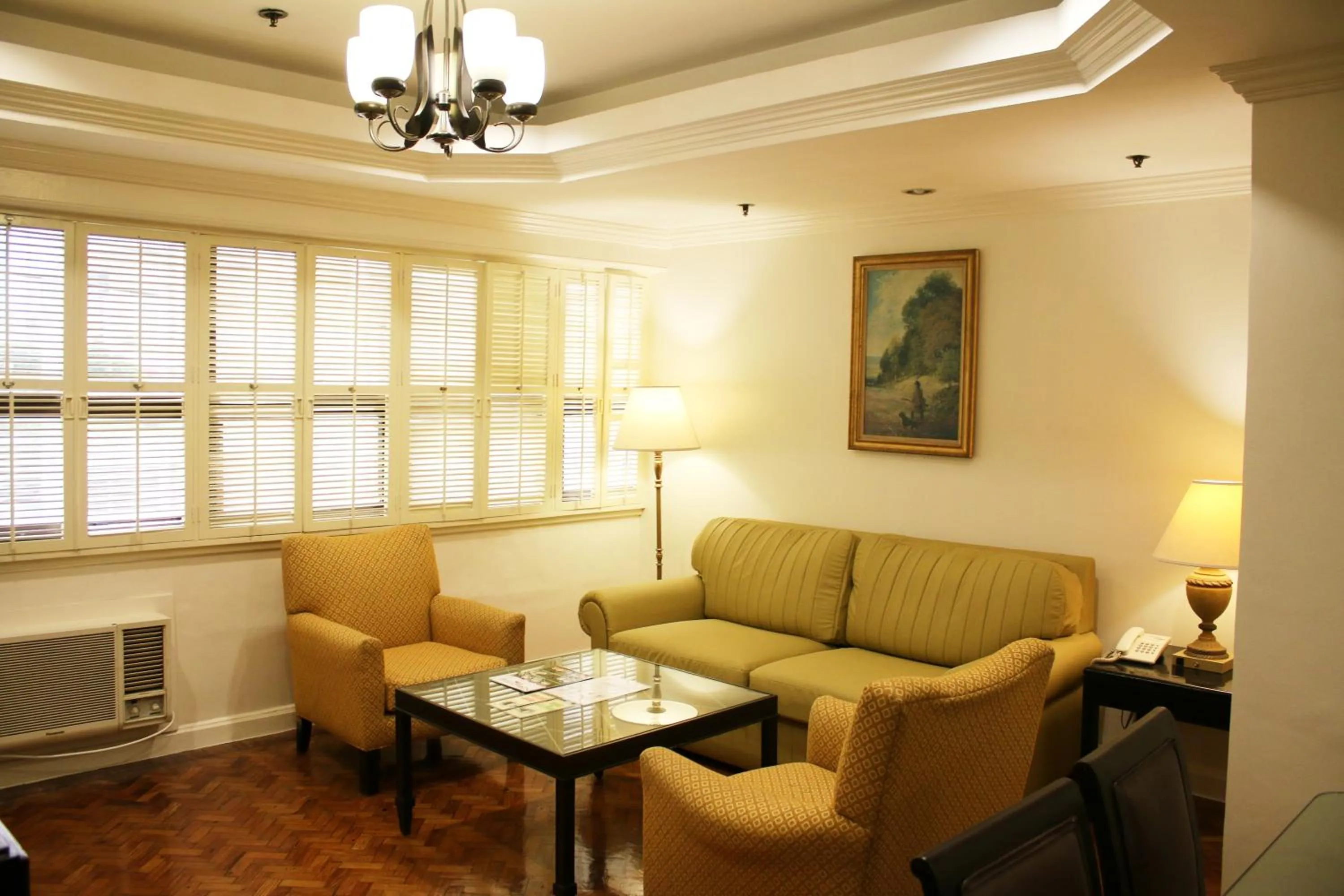 Lourdes Family Suites Makati powered by Cocotel