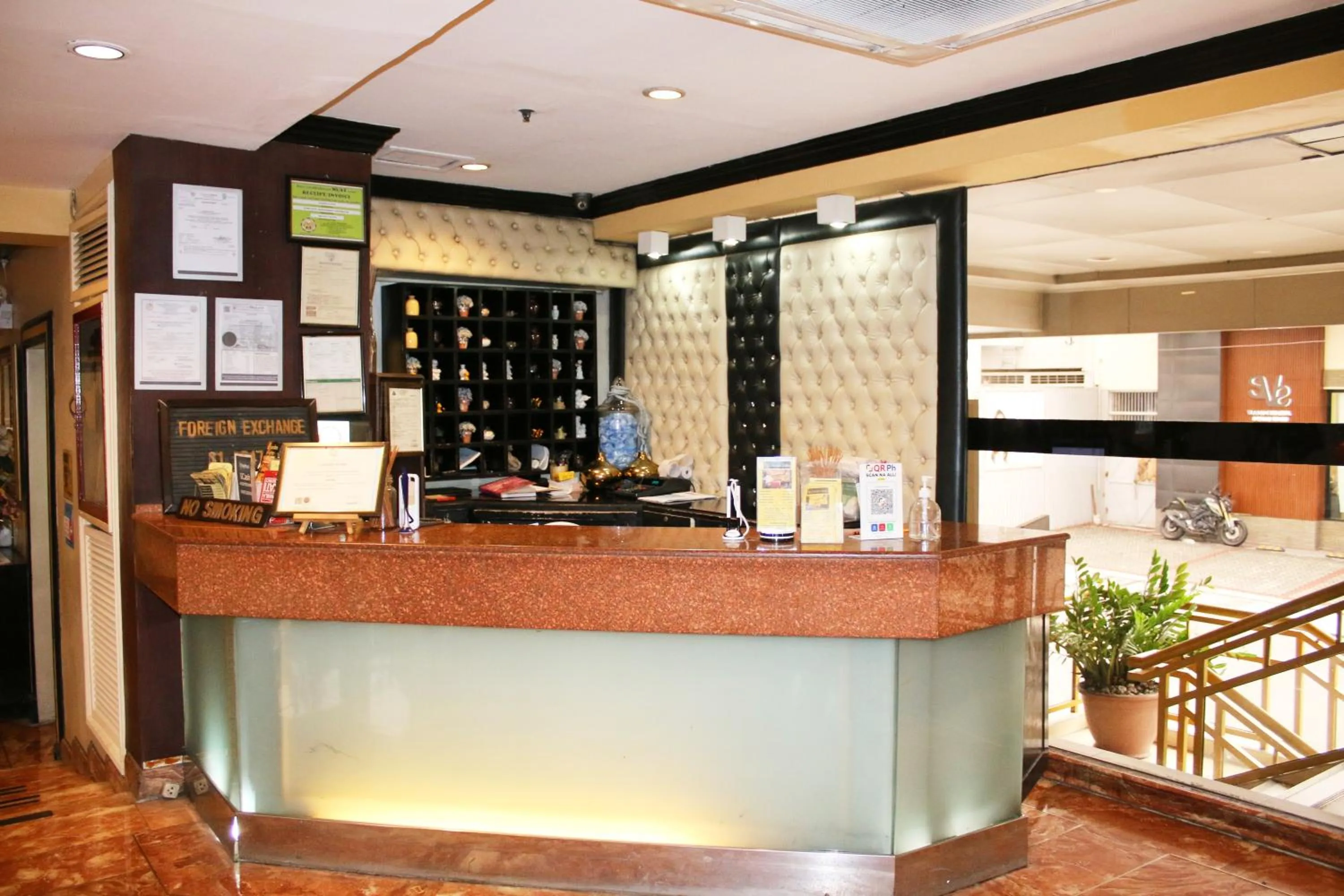 Lourdes Family Suites Makati powered by Cocotel