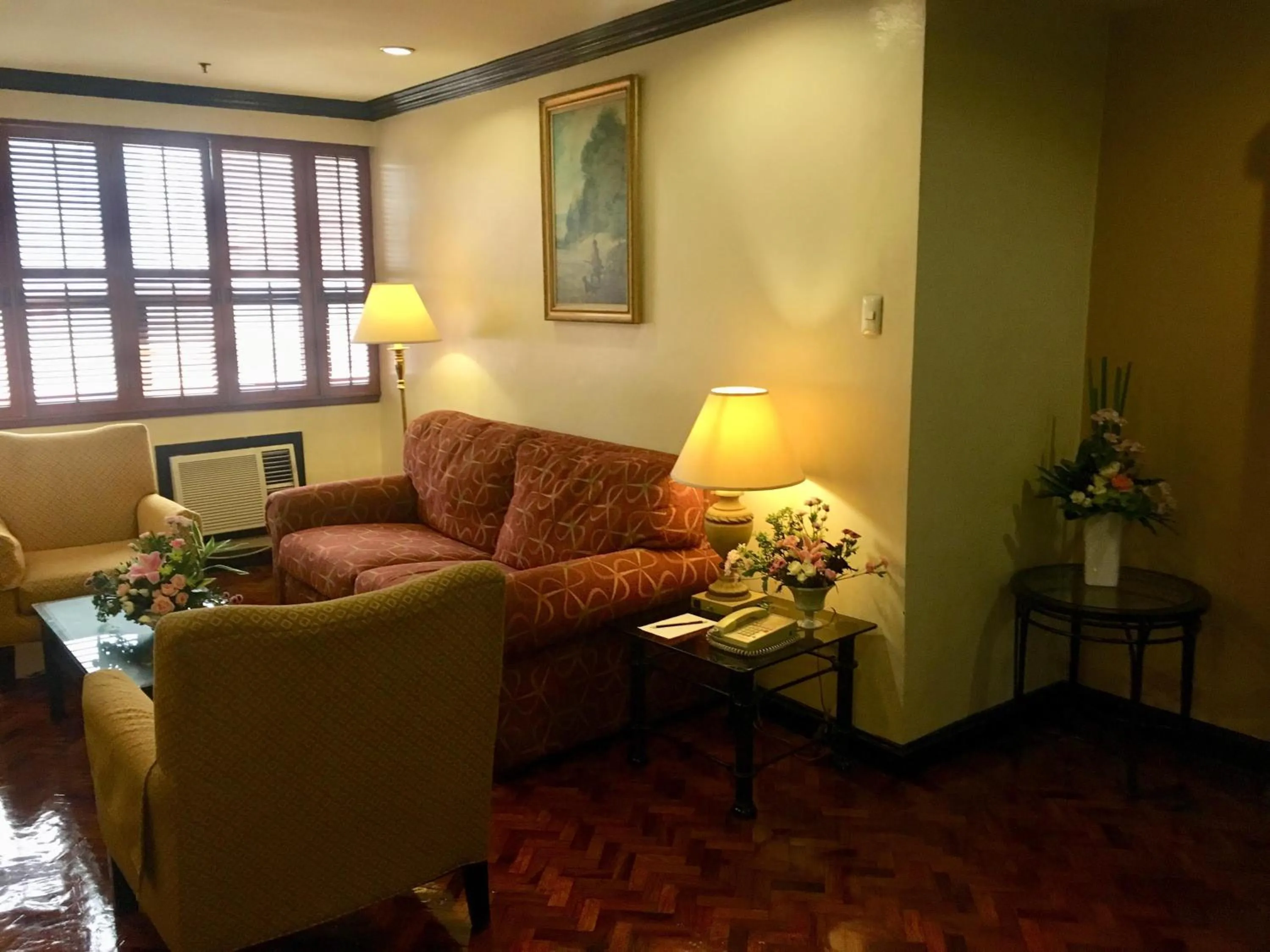 Lourdes Family Suites Makati powered by Cocotel