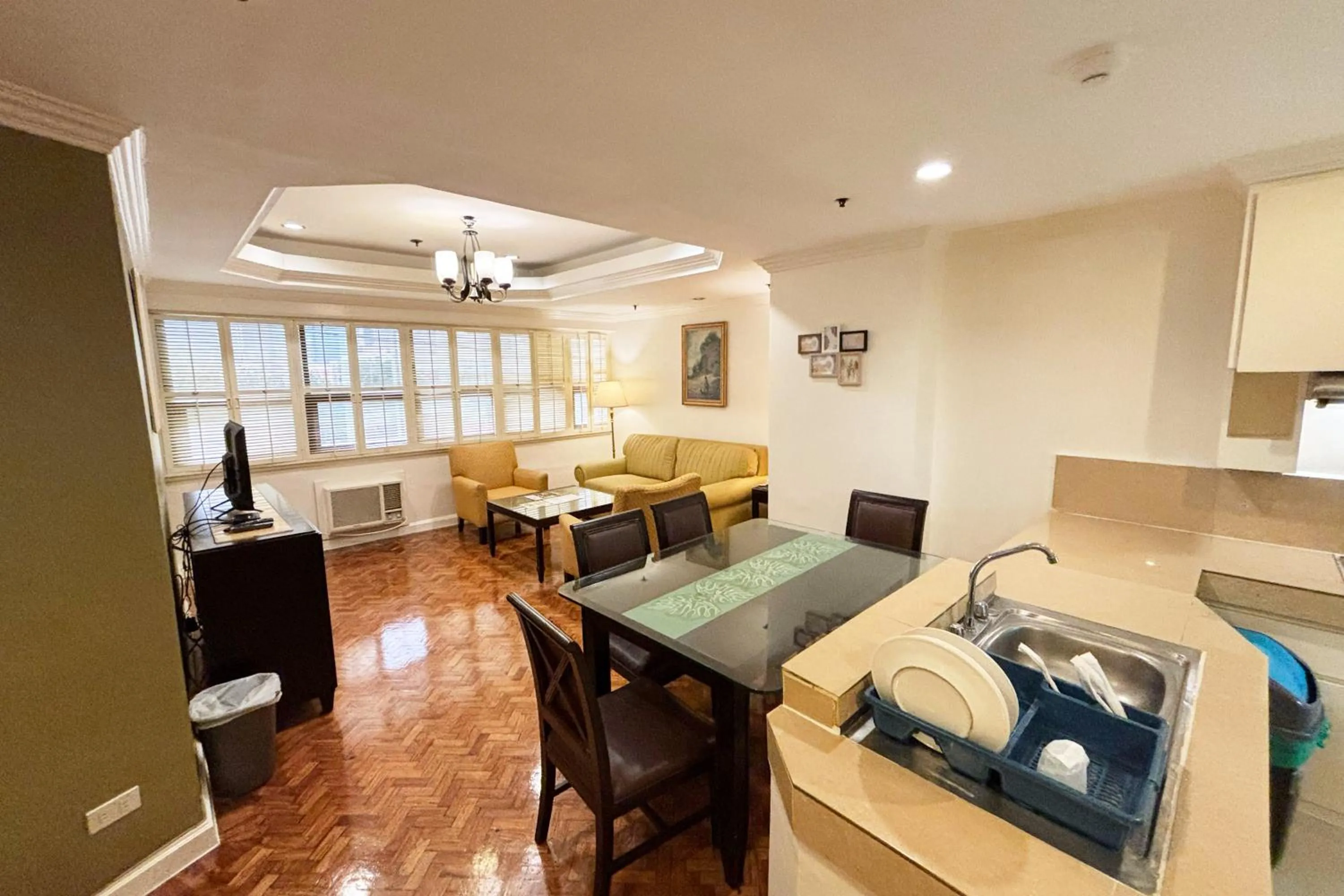 Lourdes Family Suites Makati powered by Cocotel