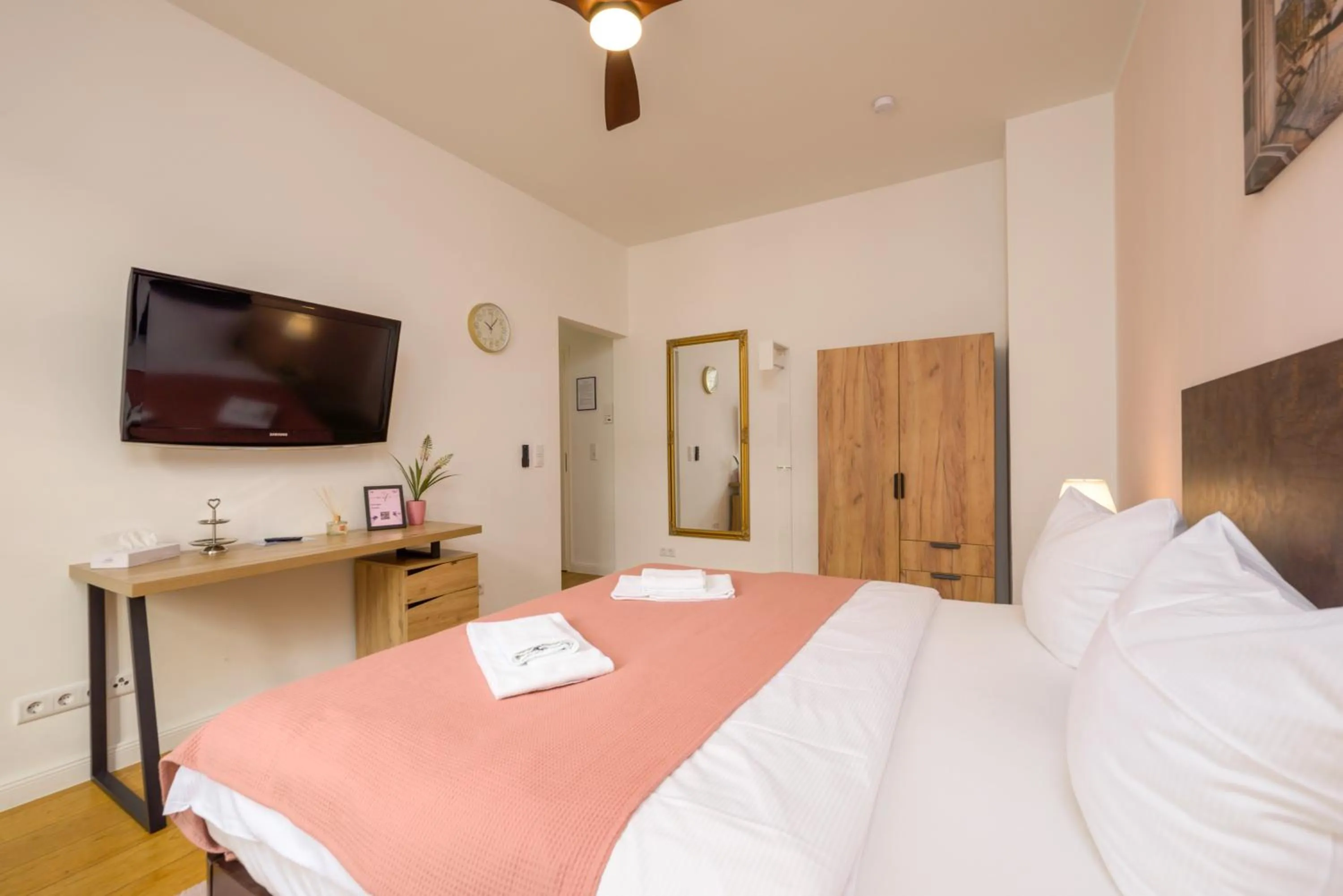 Bedroom, Bed in Apartments an der Arena Leipzig