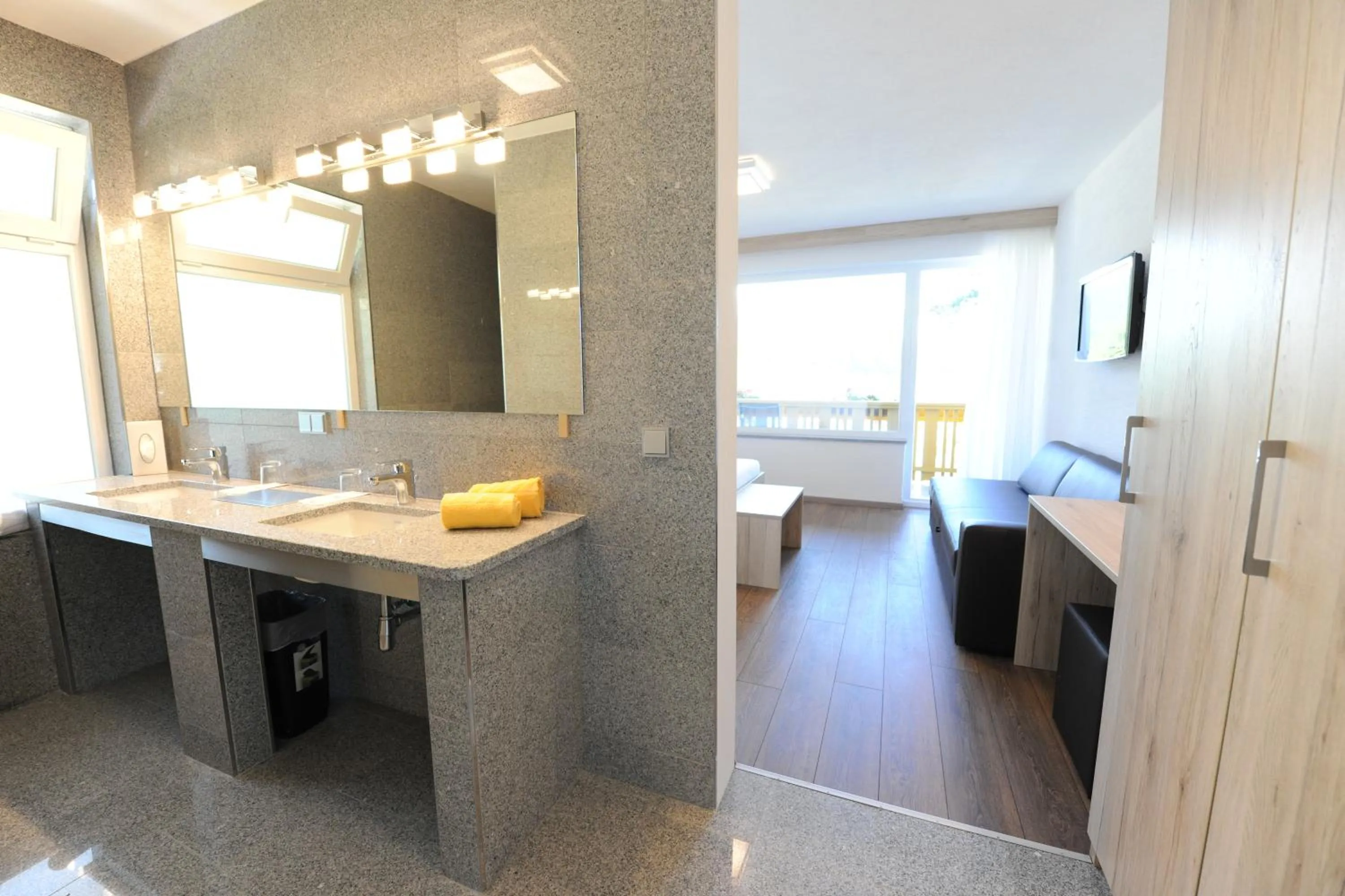 Photo of the whole room in Terrassenhotel Reichmann