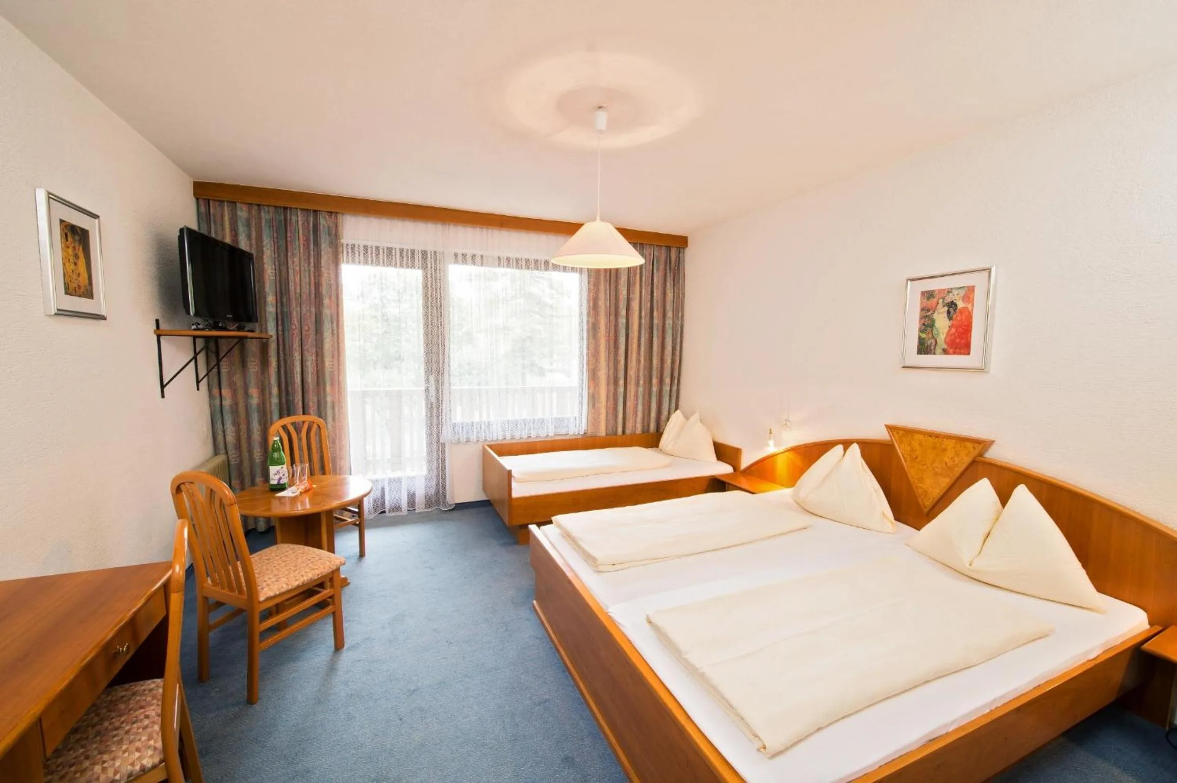 Photo of the whole room in Terrassenhotel Reichmann