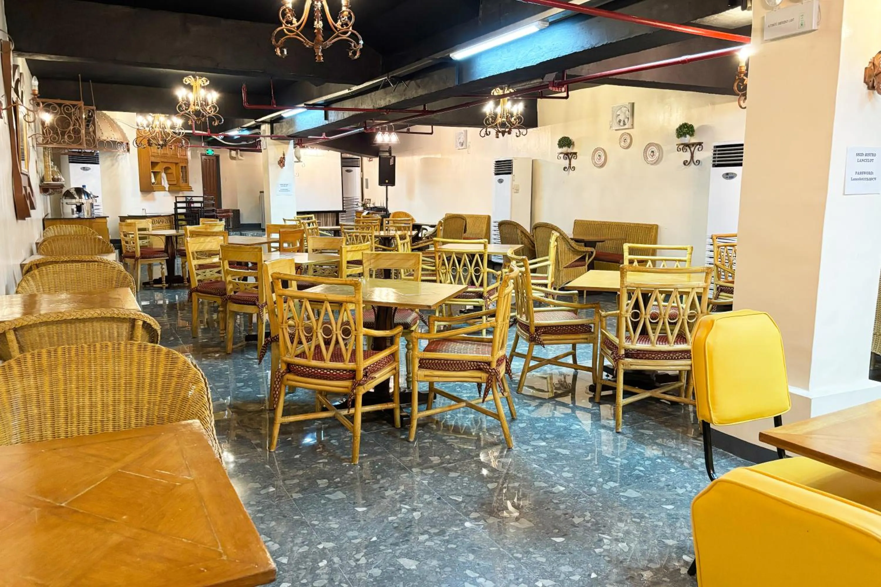 Camelot Hotel Quezon City powered by Cocotel