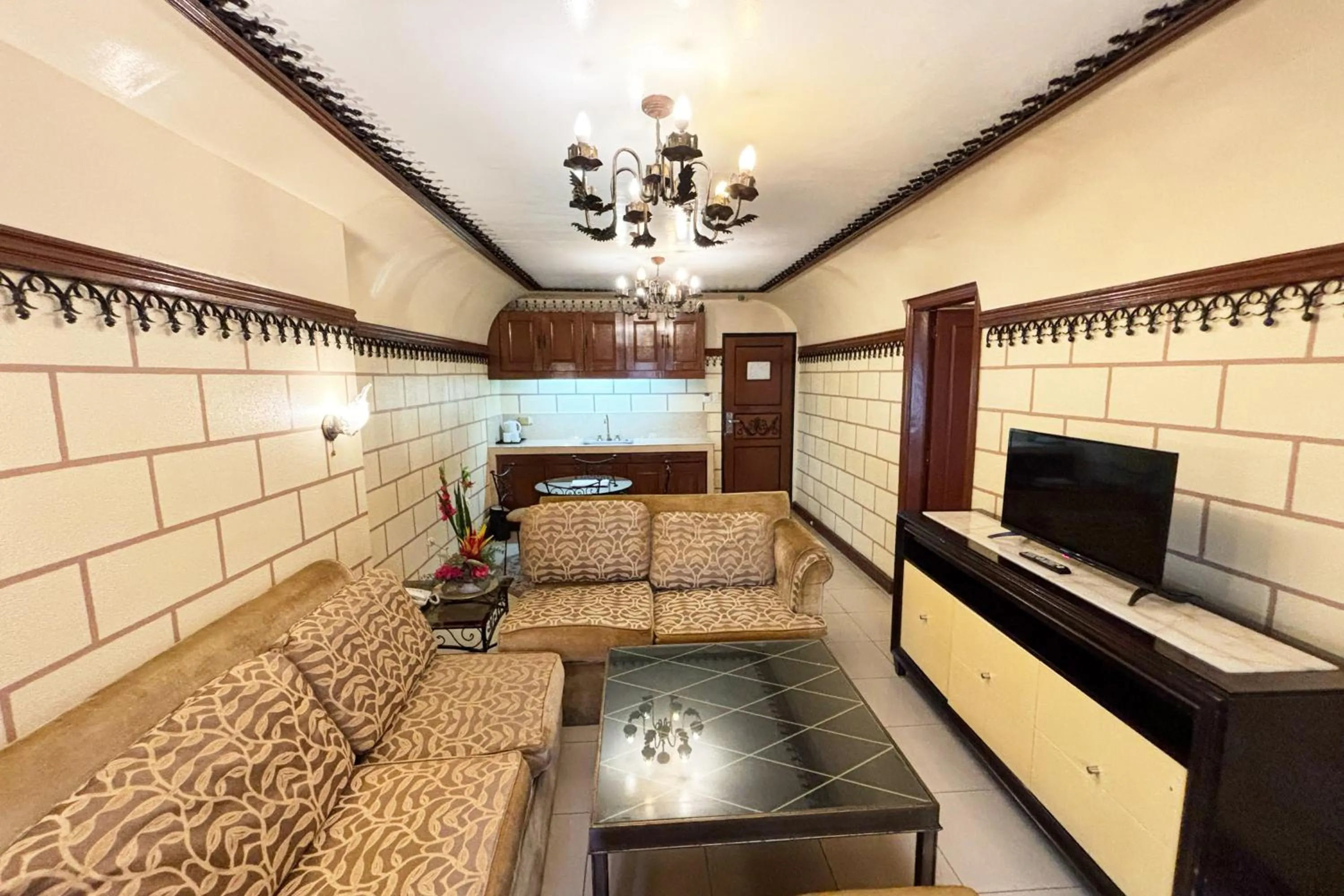 Camelot Hotel Quezon City powered by Cocotel