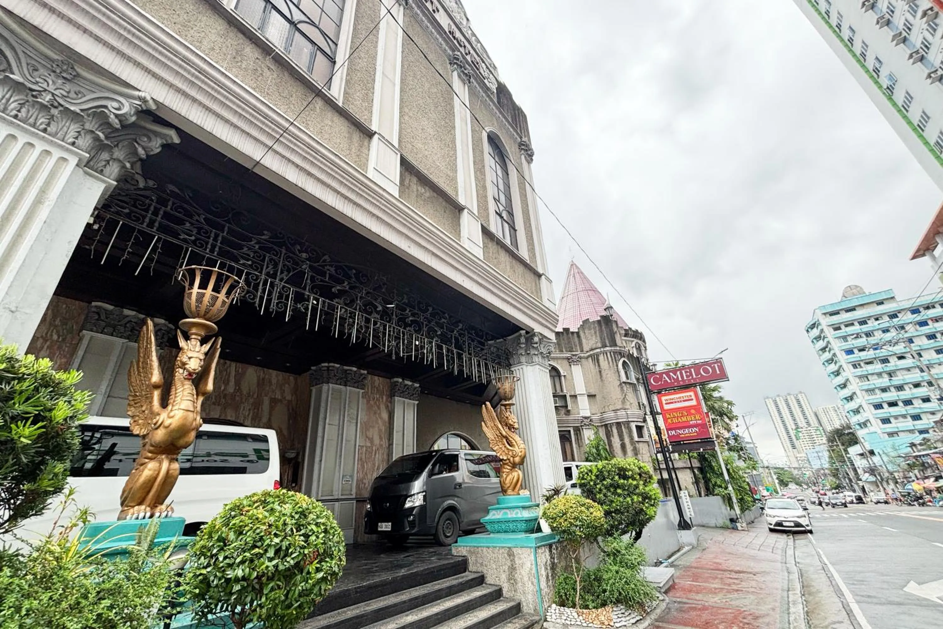 Camelot Hotel Quezon City powered by Cocotel