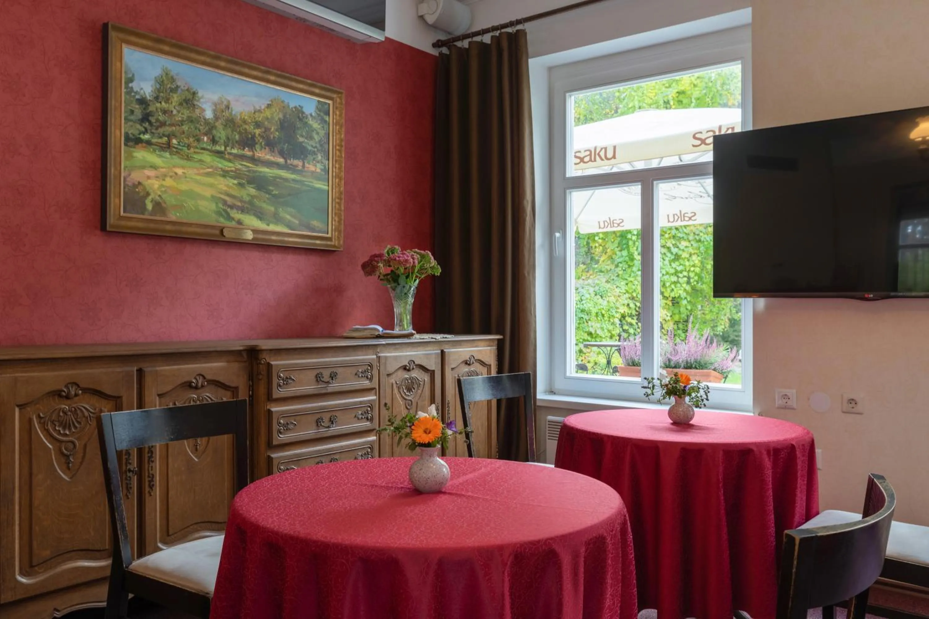 Dining area in Verevi Motel