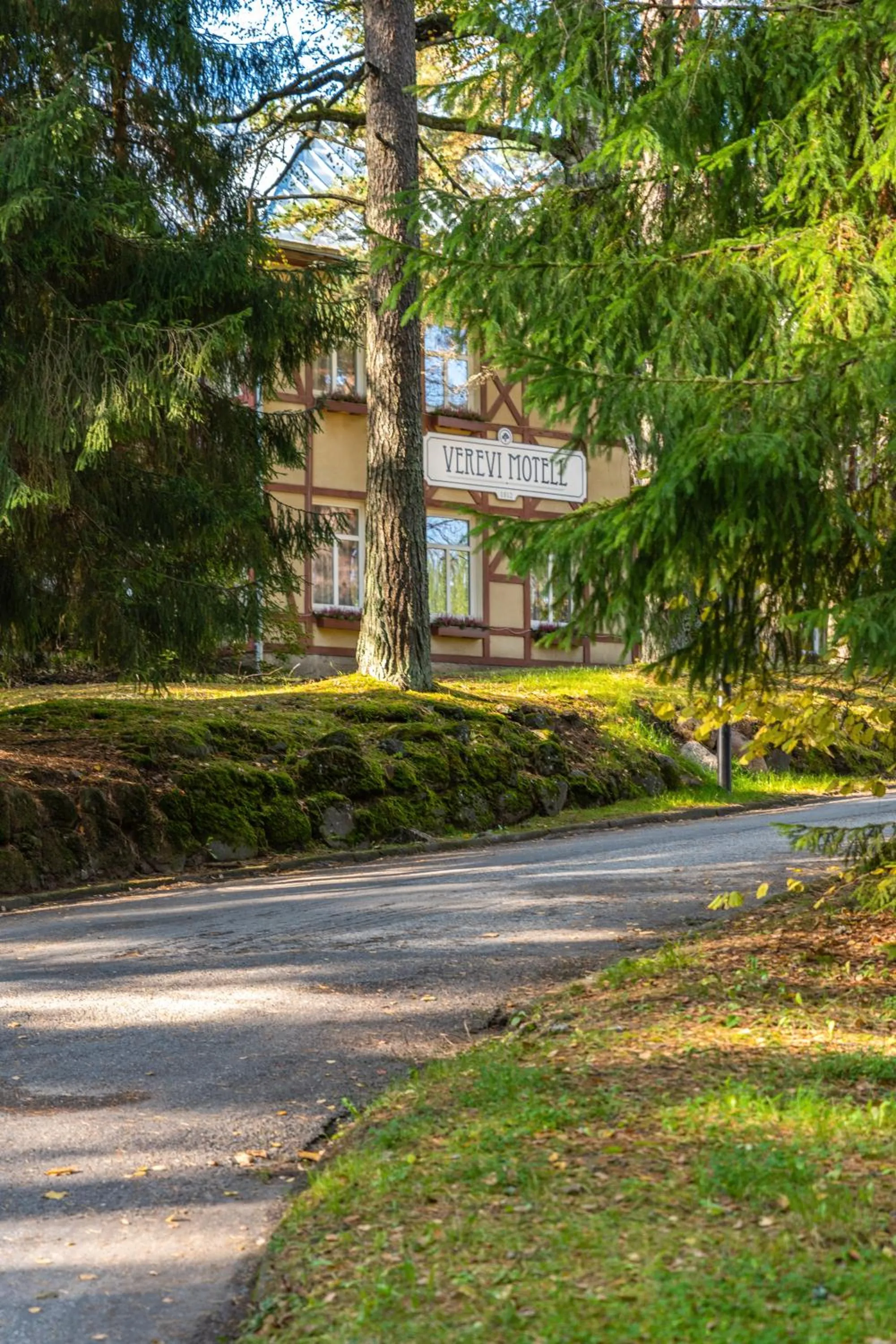 Property building in Verevi Motel