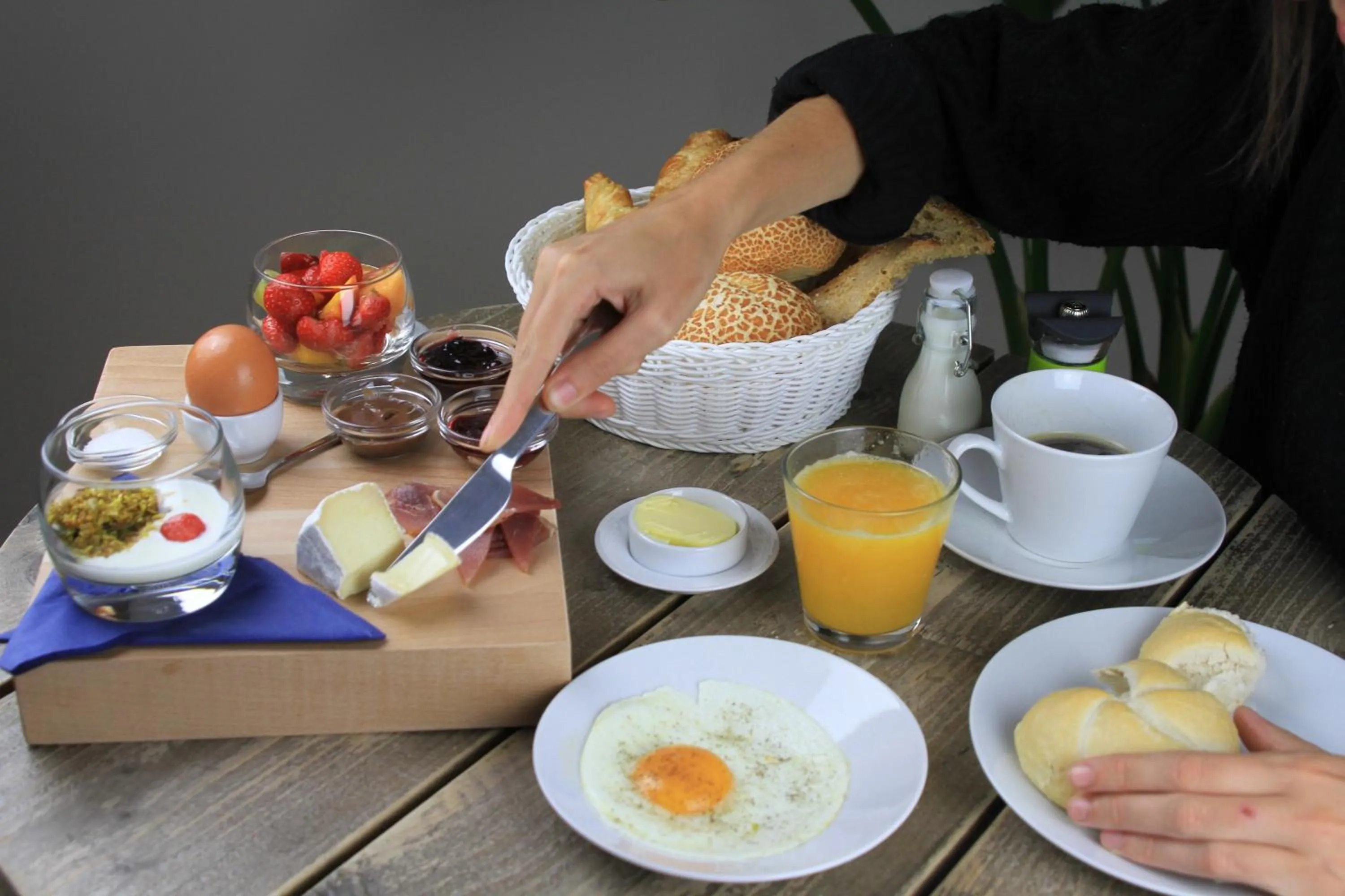 Breakfast in Villa Les Paquerettes