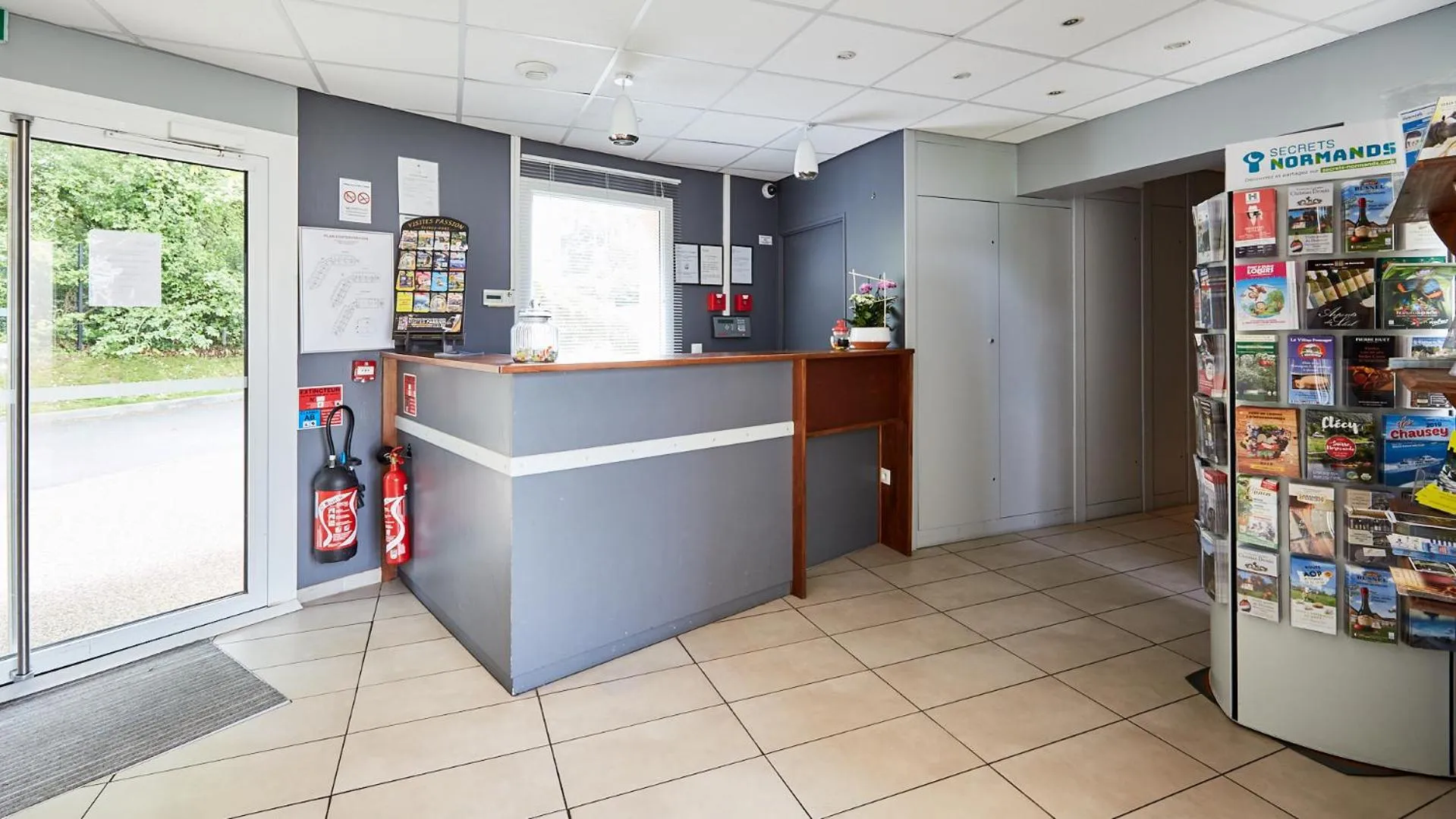 Lobby or reception in Résidence Vacancéole - Le Domaine de la Corniche