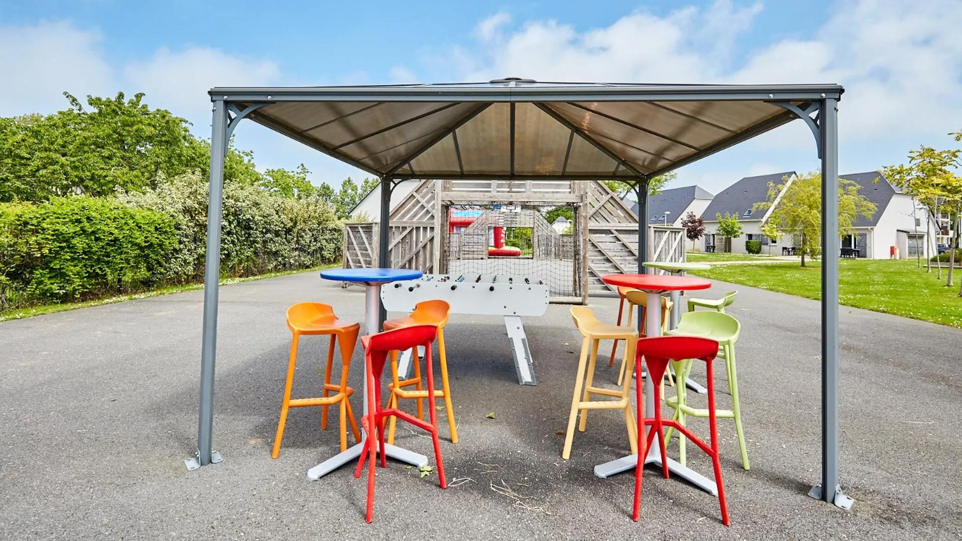 Children play ground in Résidence Vacancéole - Le Domaine de la Corniche
