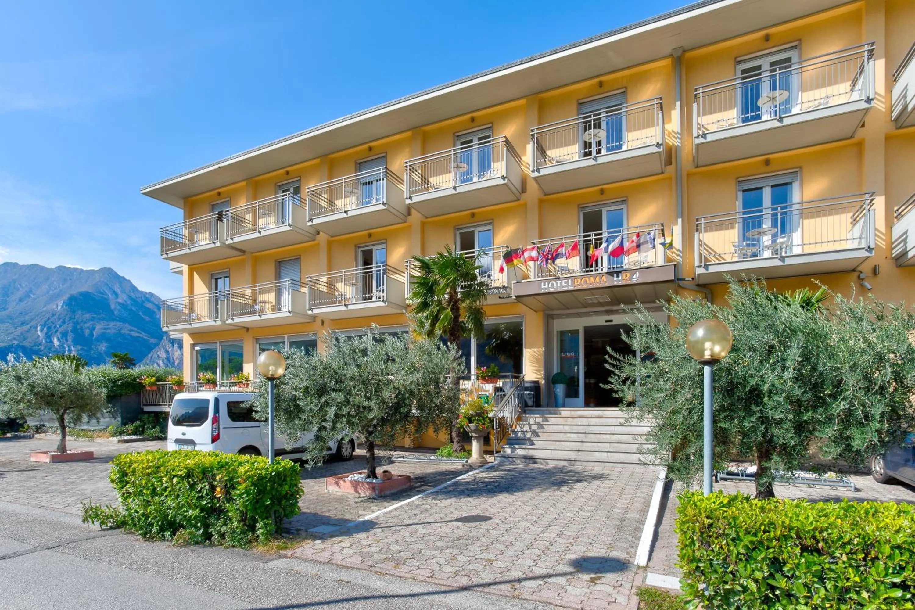 Property building in Hotel Roma