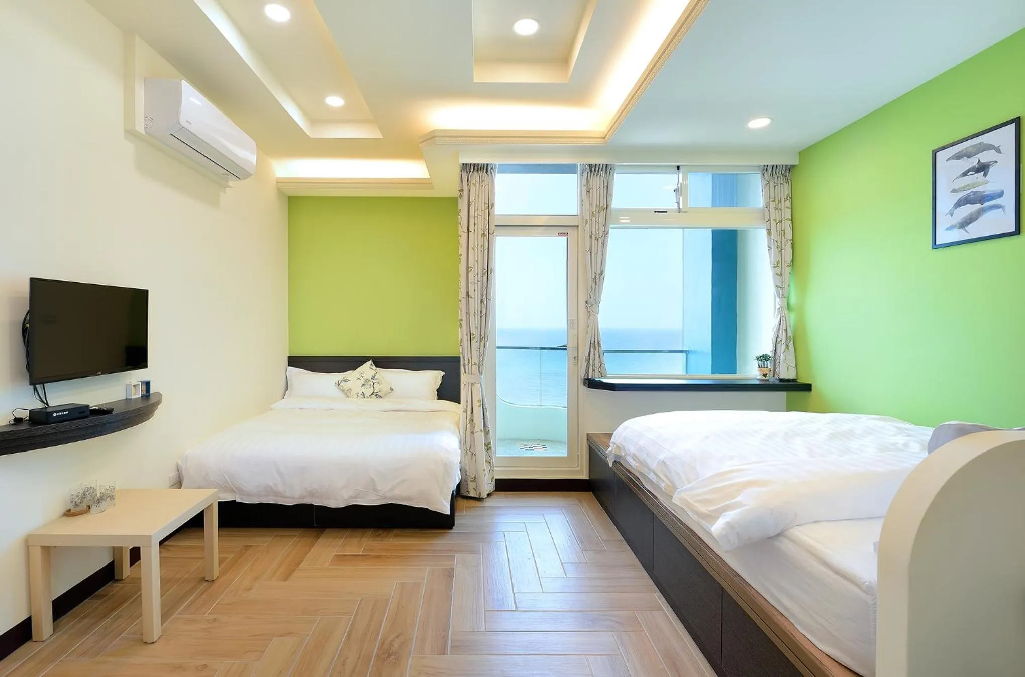 Sea view, Bed in Fish Home 15