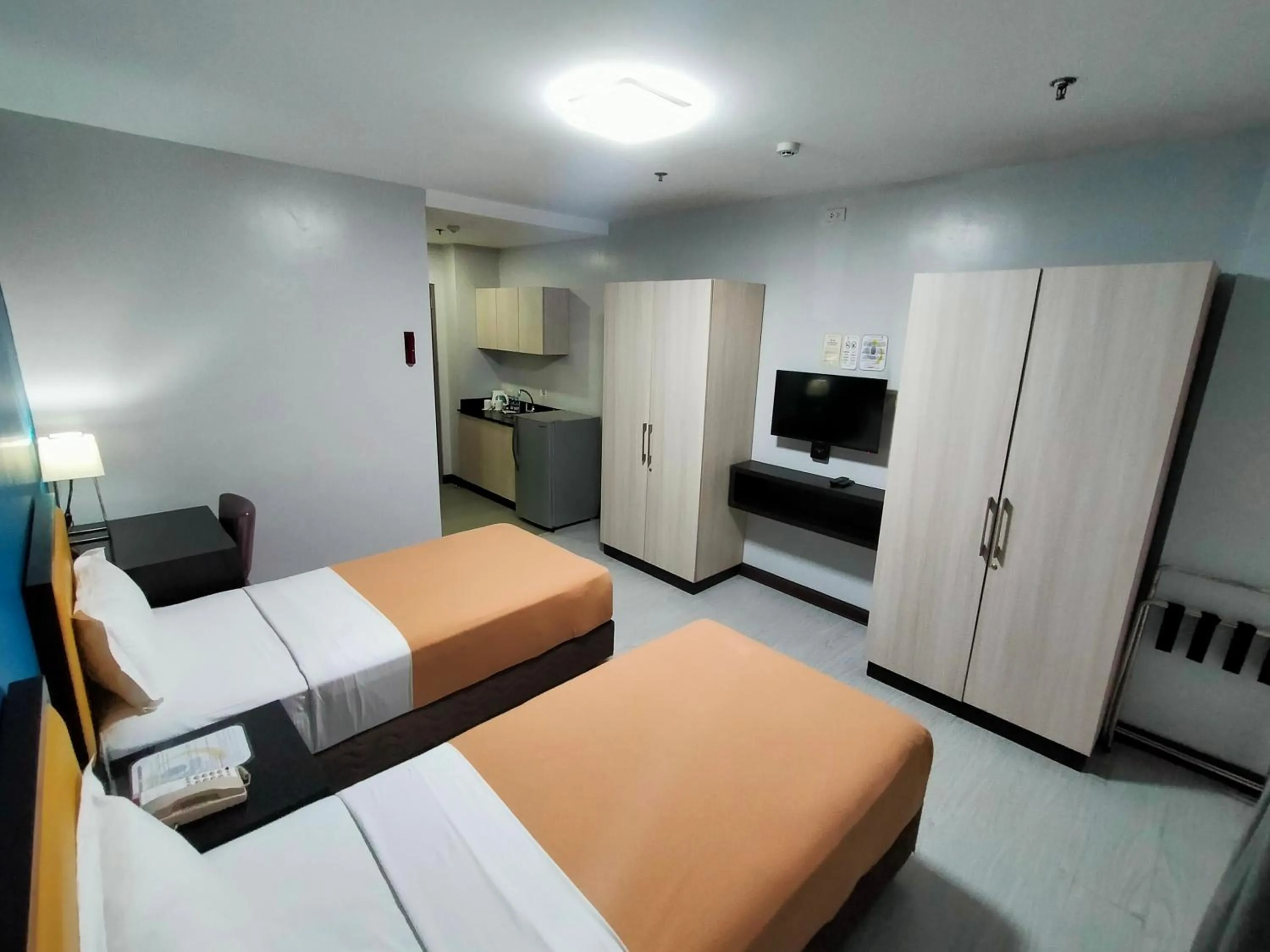 Bed in Studio 89 Katipunan QC