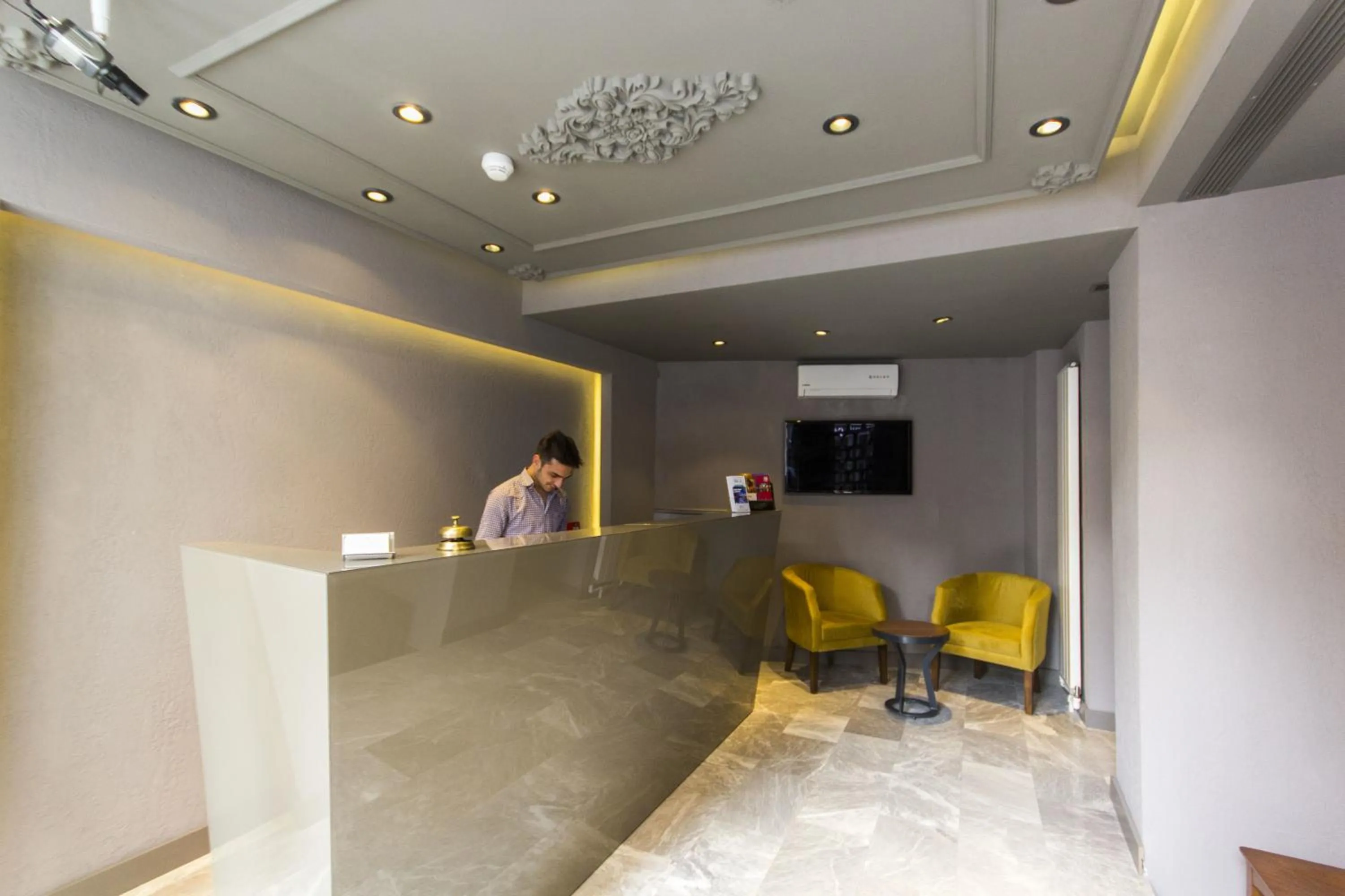 Lobby or reception in Taksim Premium Hotel