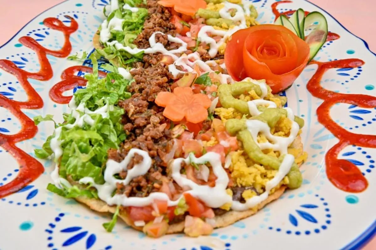 Lands in Love Hotel and Resort