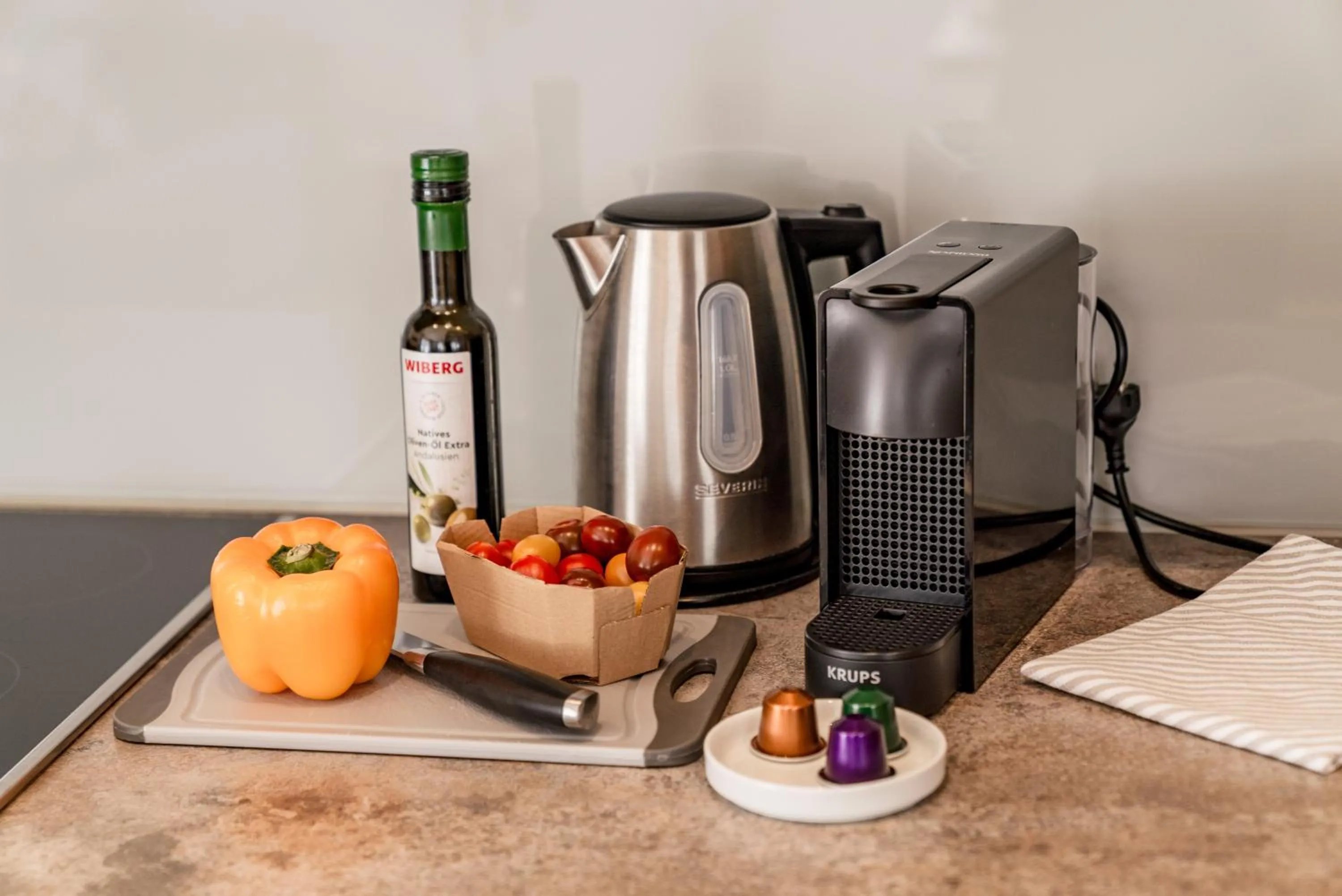 Coffee/tea facilities in Aparthotel Ursprung