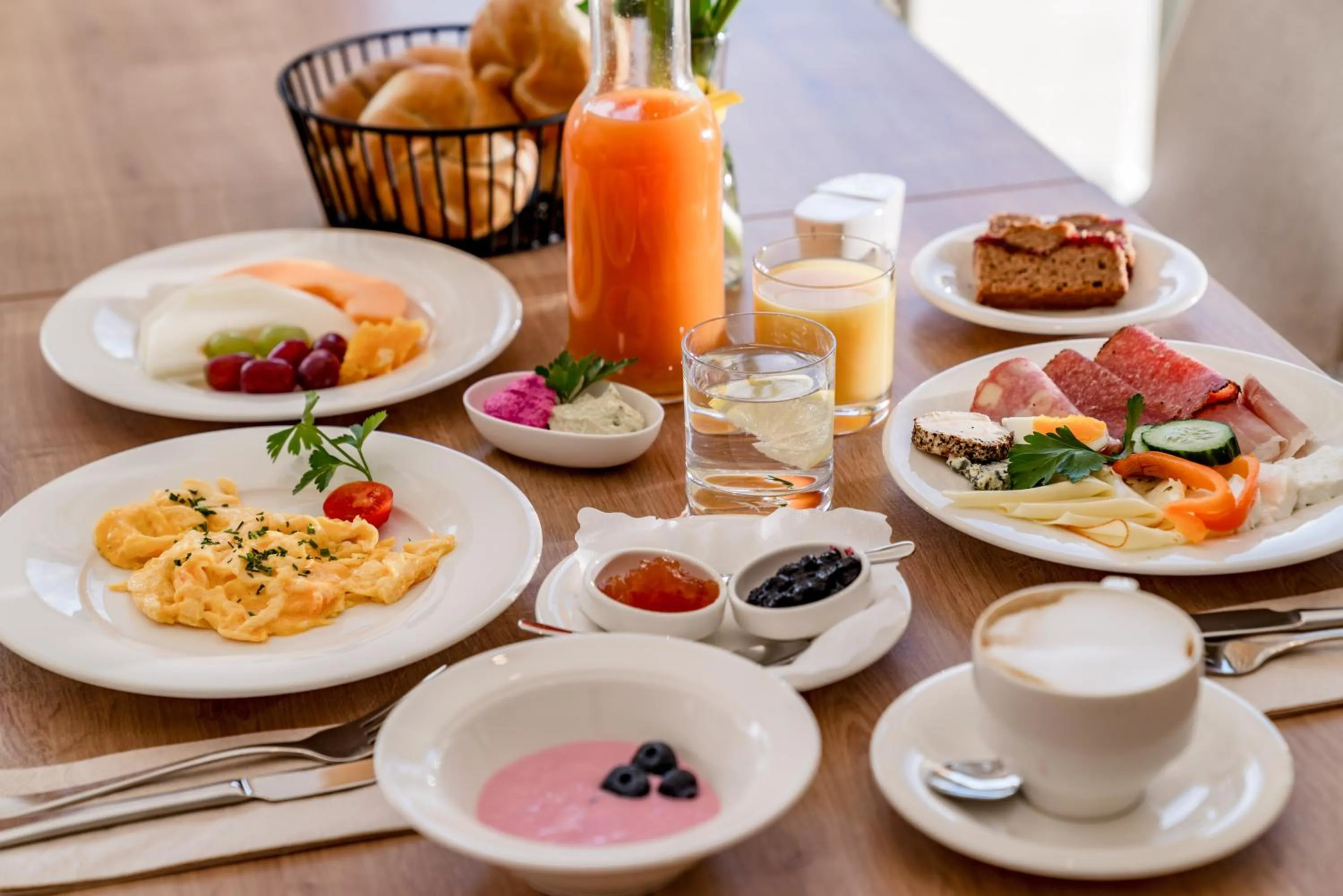 Breakfast in Aparthotel Ursprung