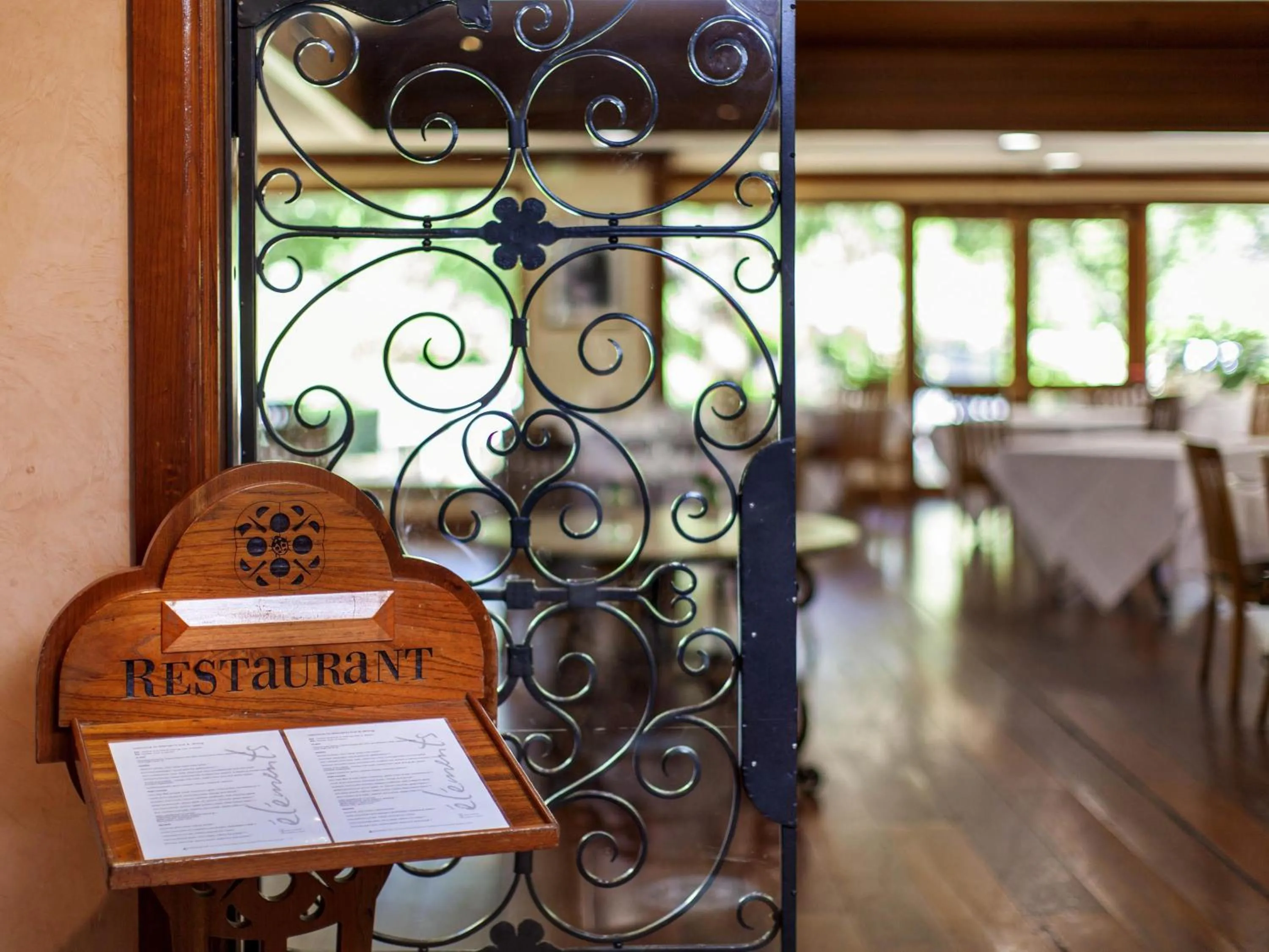 Restaurant/places to eat in Mercure Hunter Valley Gardens