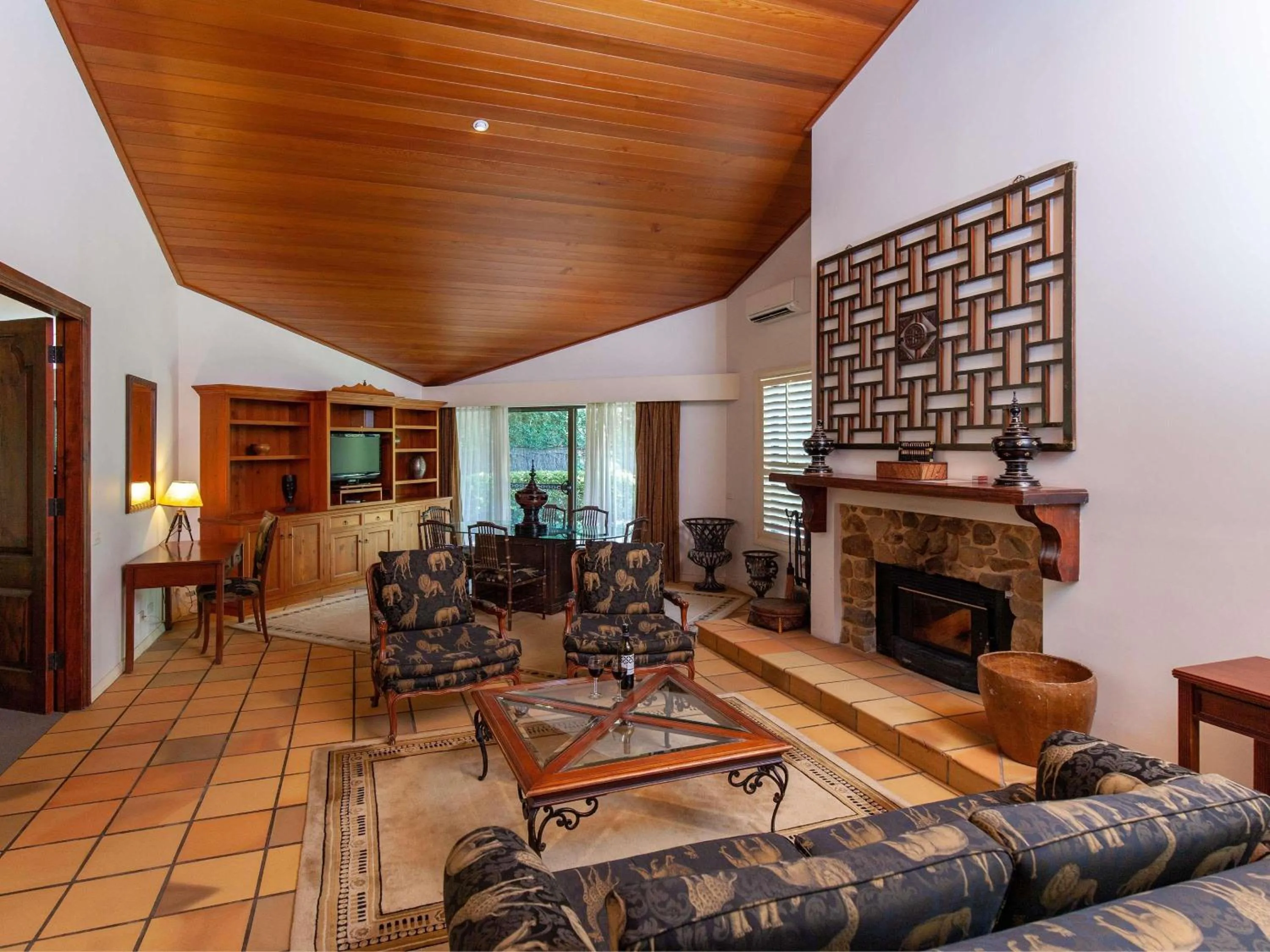 Photo of the whole room in Mercure Hunter Valley Gardens