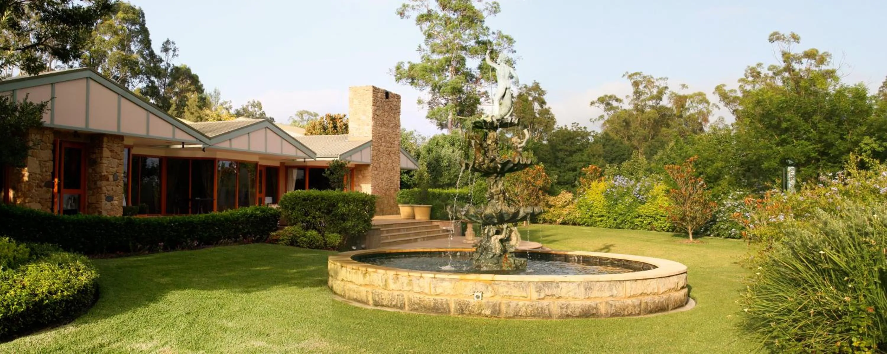Property building in Mercure Hunter Valley Gardens
