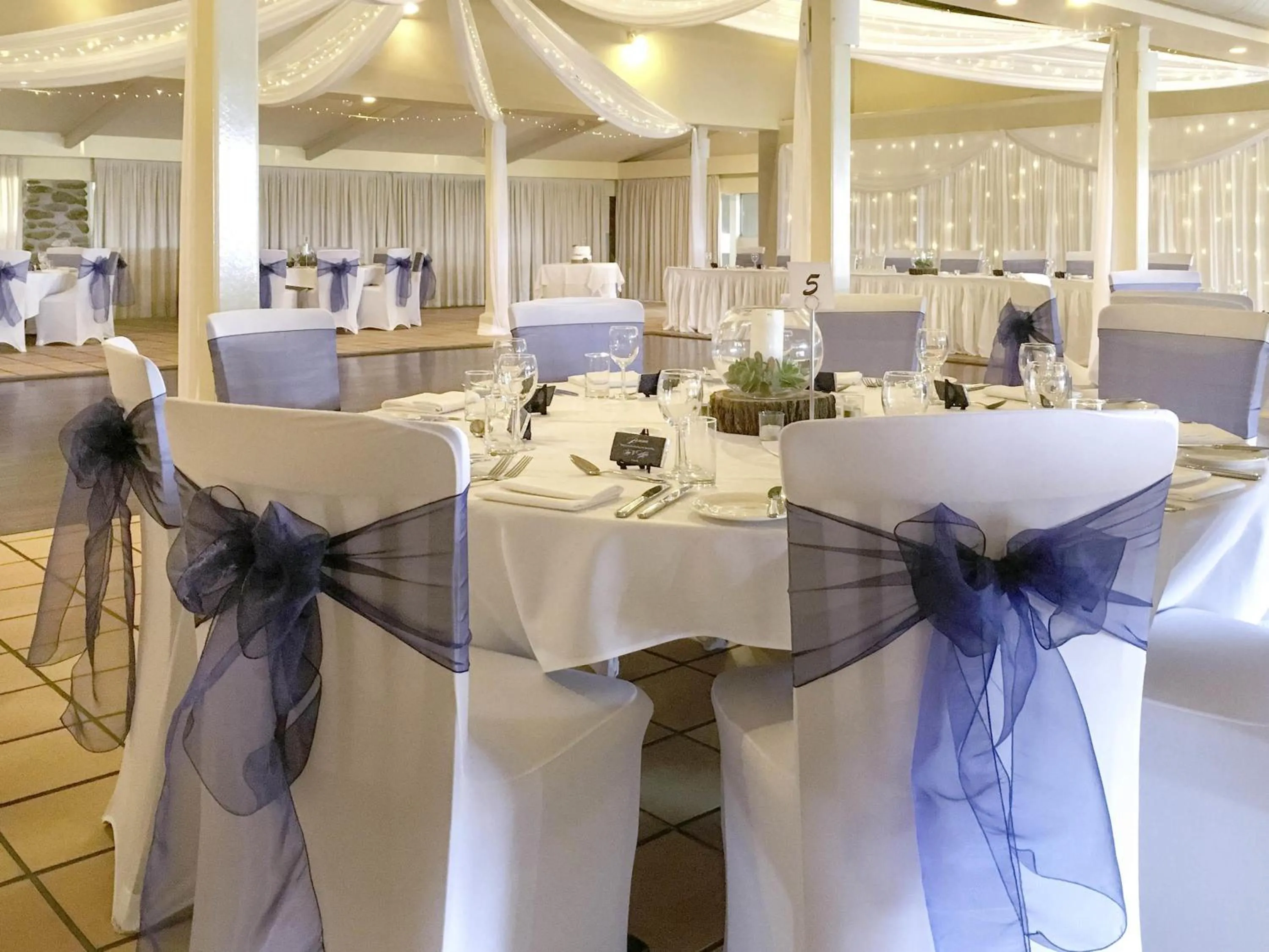 wedding in Mercure Hunter Valley Gardens