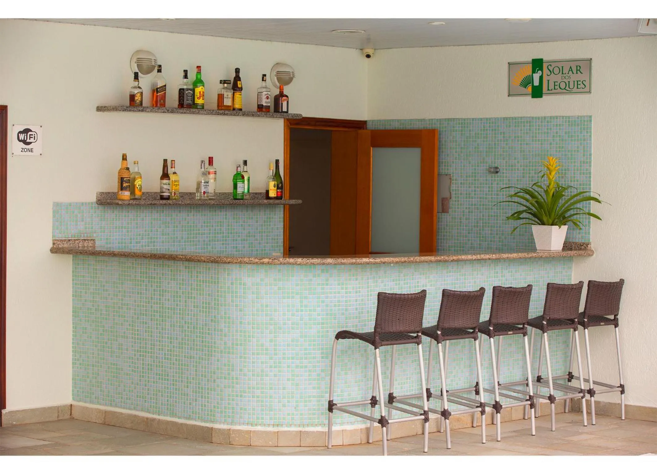 Lounge or bar in Leques Brasil Hotel Escola