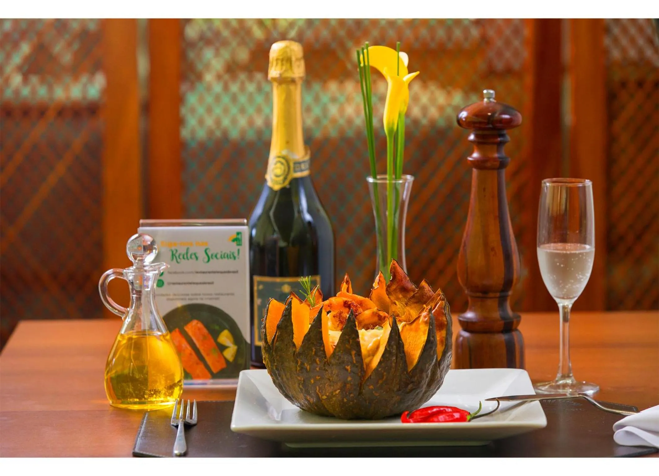 Restaurant/places to eat in Leques Brasil Hotel Escola