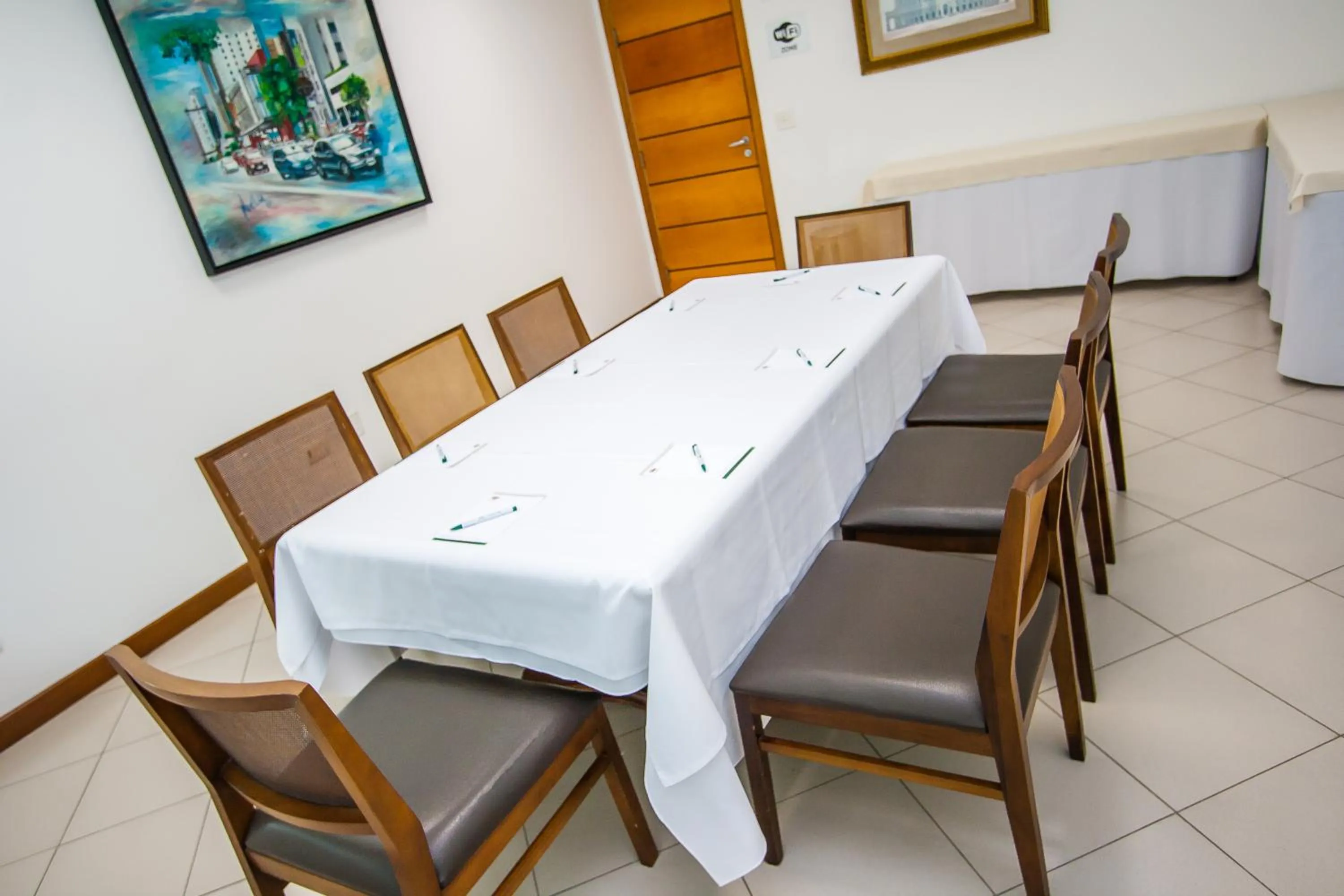 Banquet/Function facilities in Leques Brasil Hotel Escola