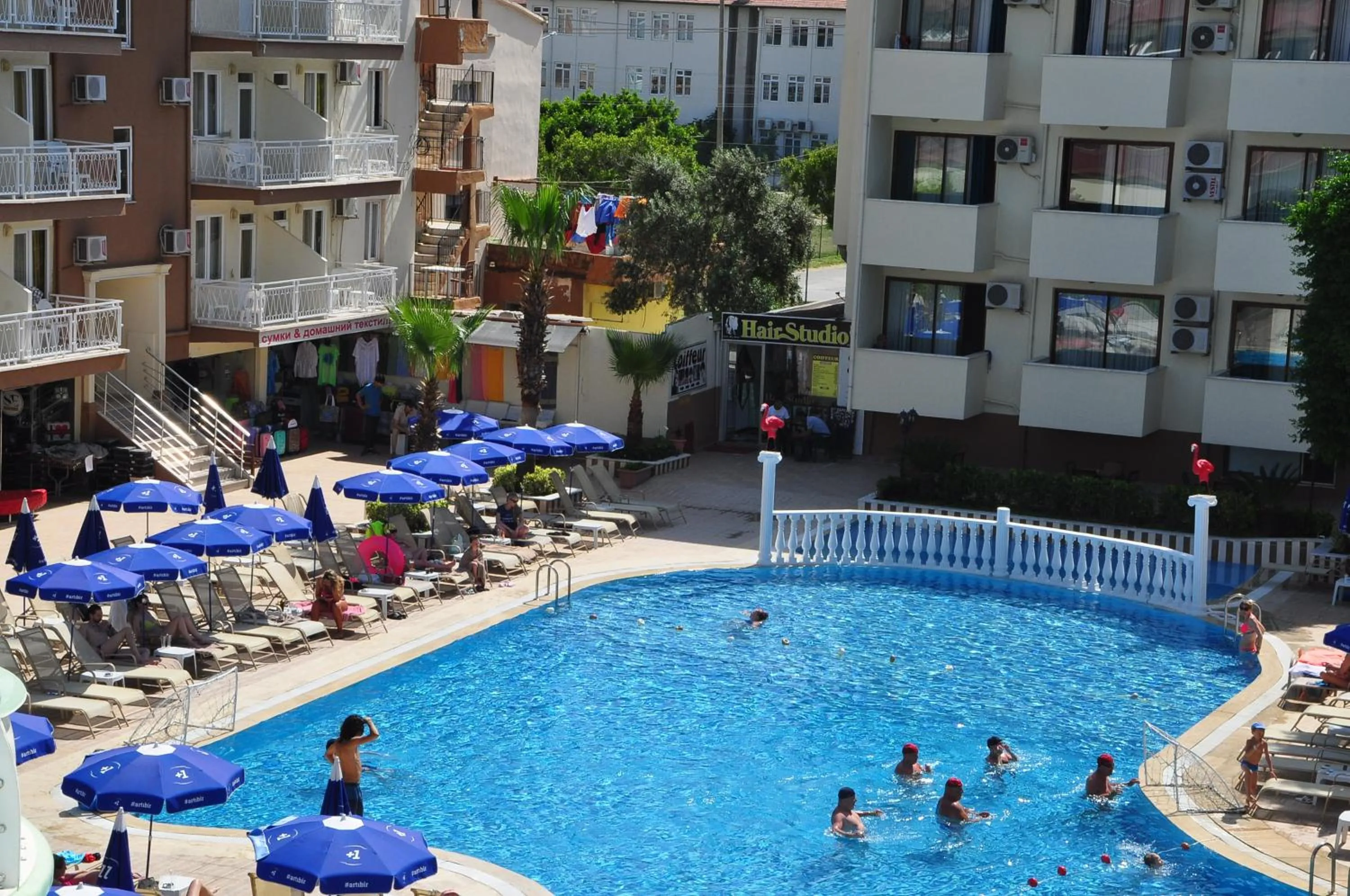 On-site shops in Side Yeşilöz Hotel