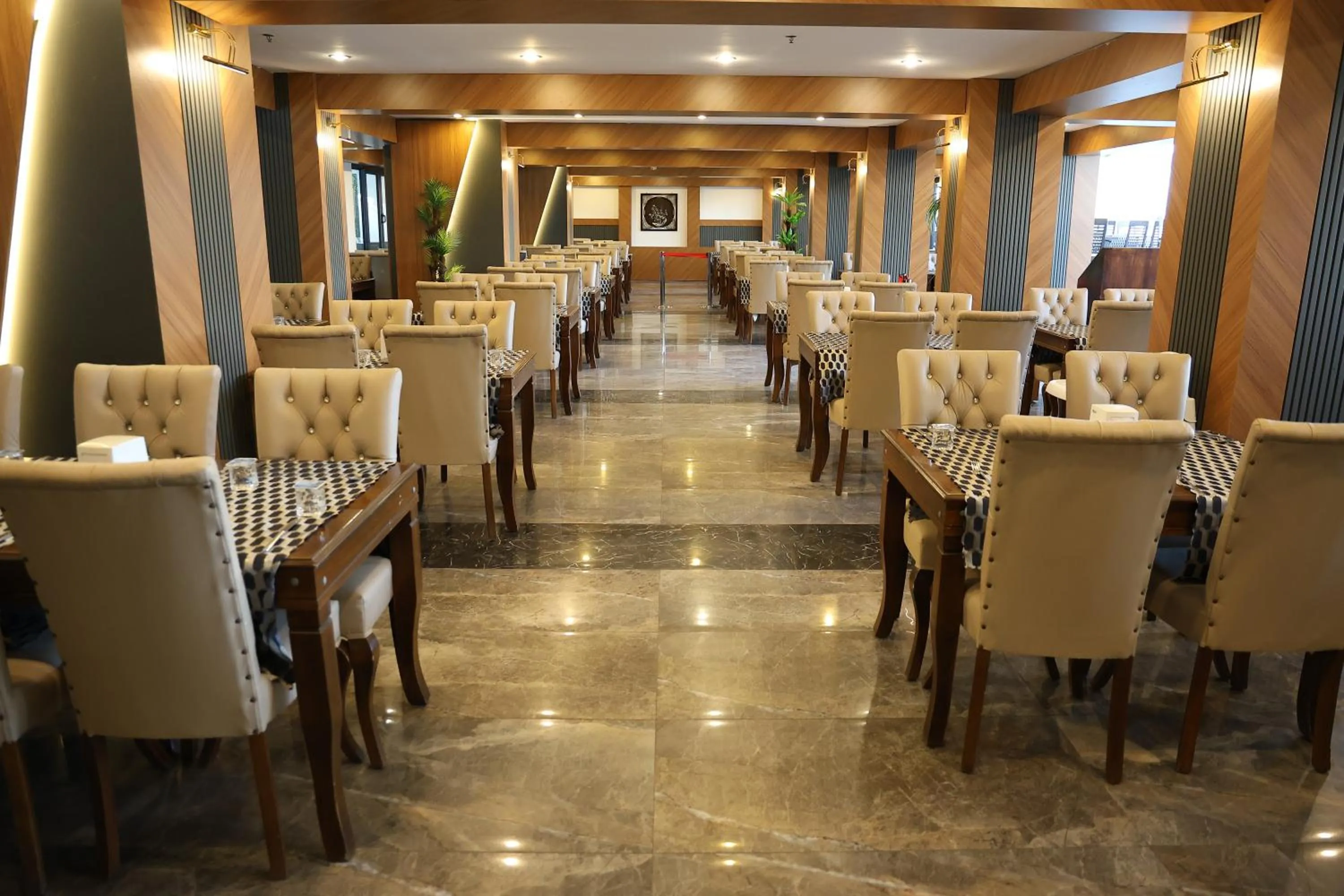 Restaurant/places to eat in Side Yeşilöz Hotel