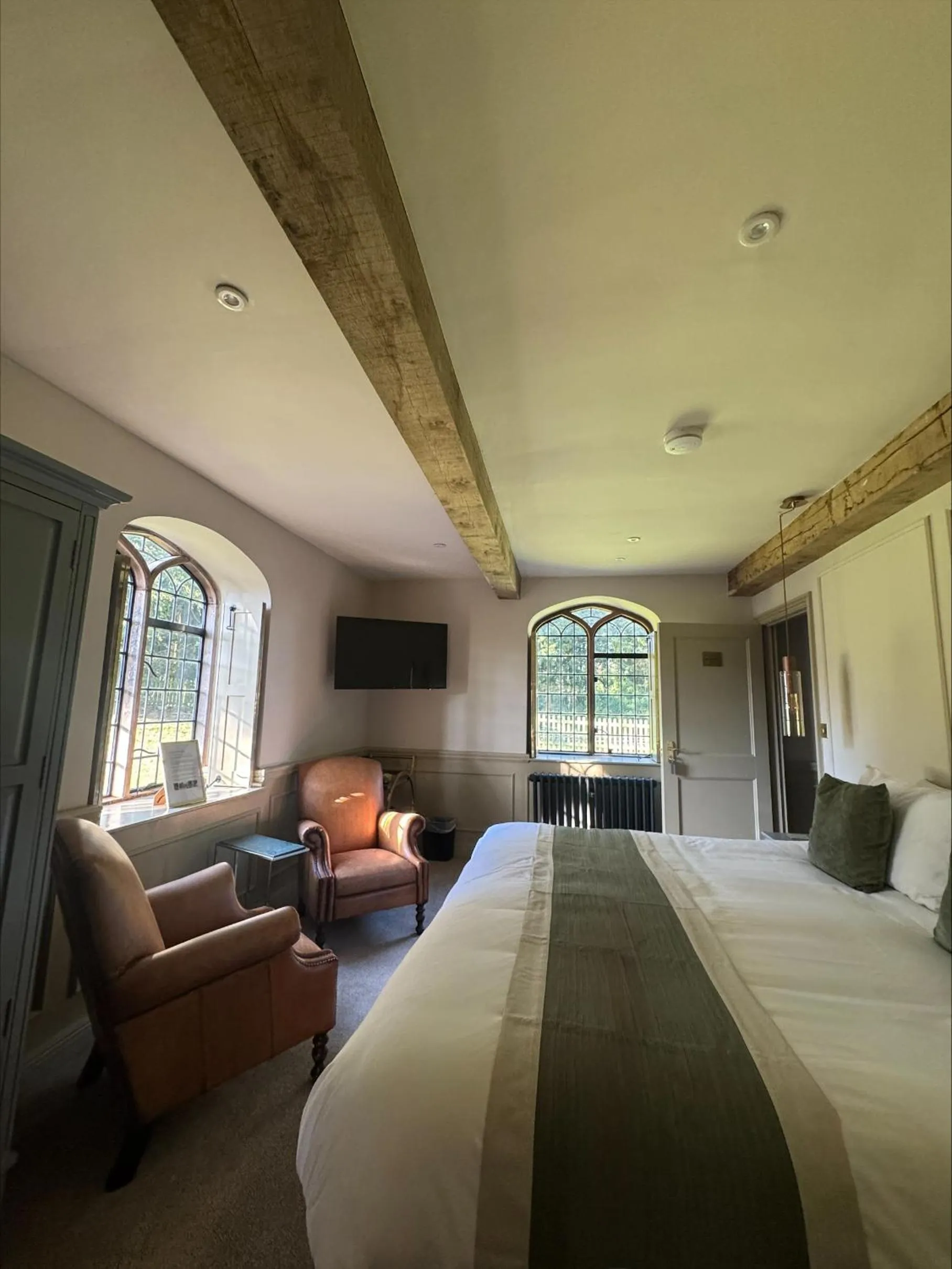 Bed in Broome Park Hotel