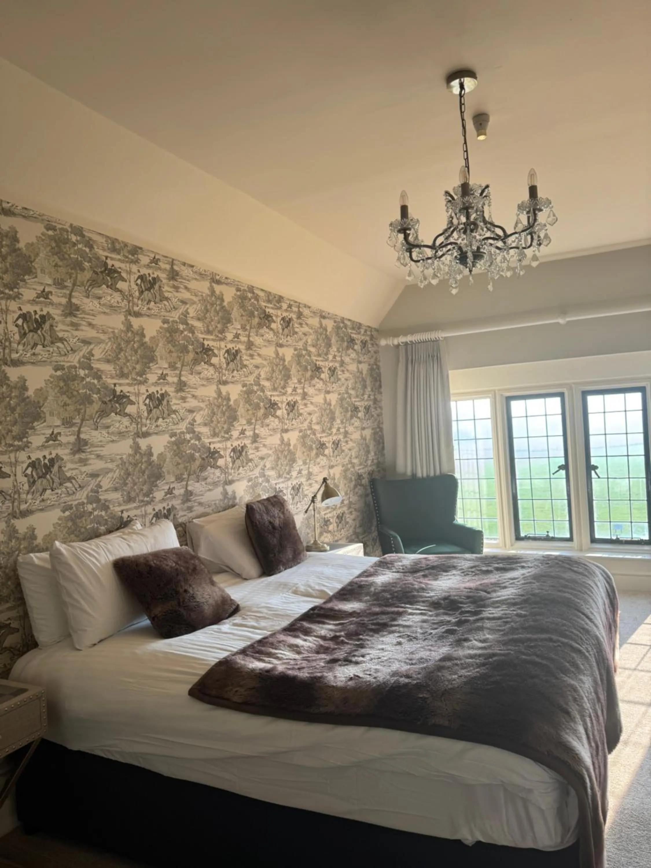 Bed in Broome Park Hotel