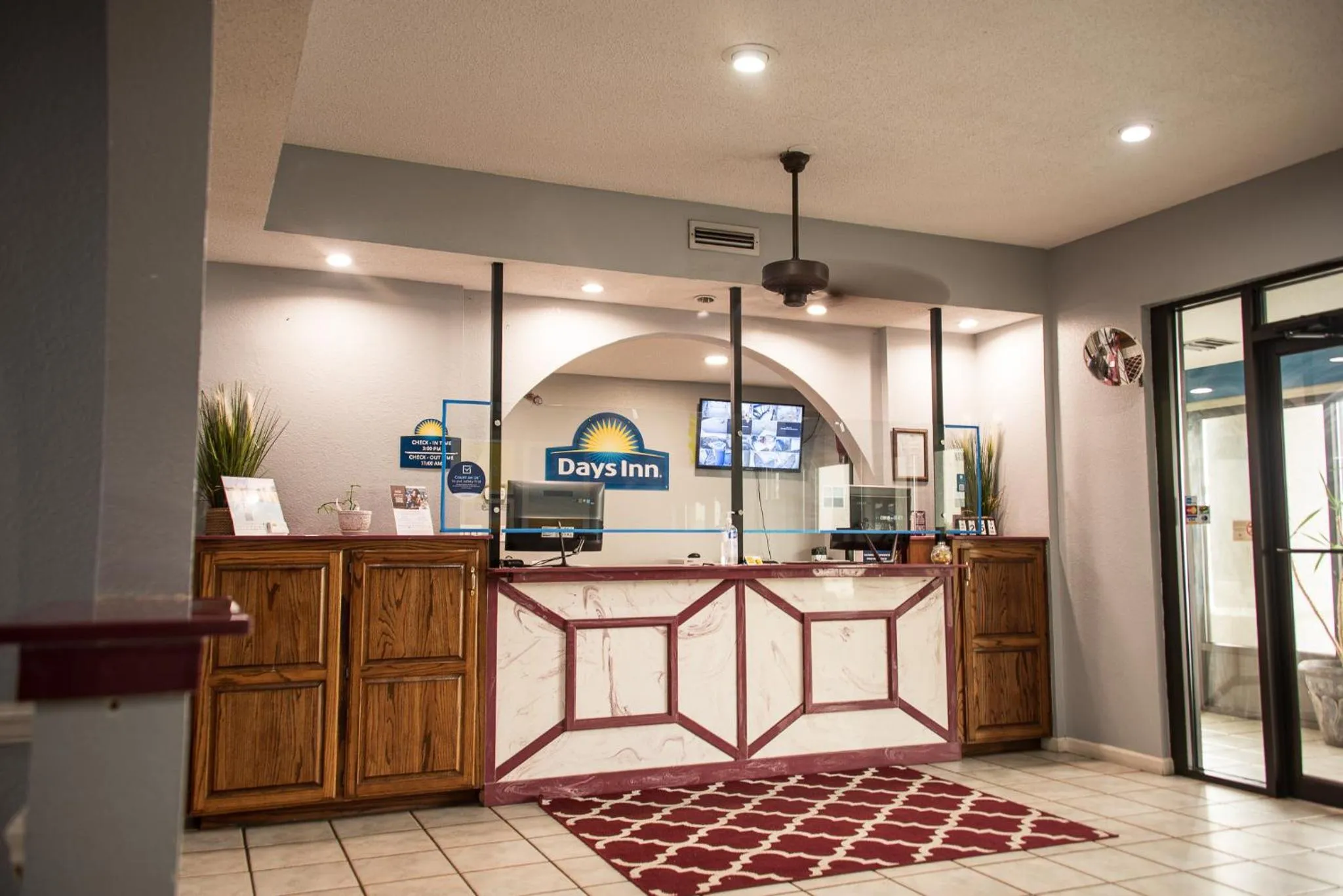 Property building in Days Inn by Wyndham Troy