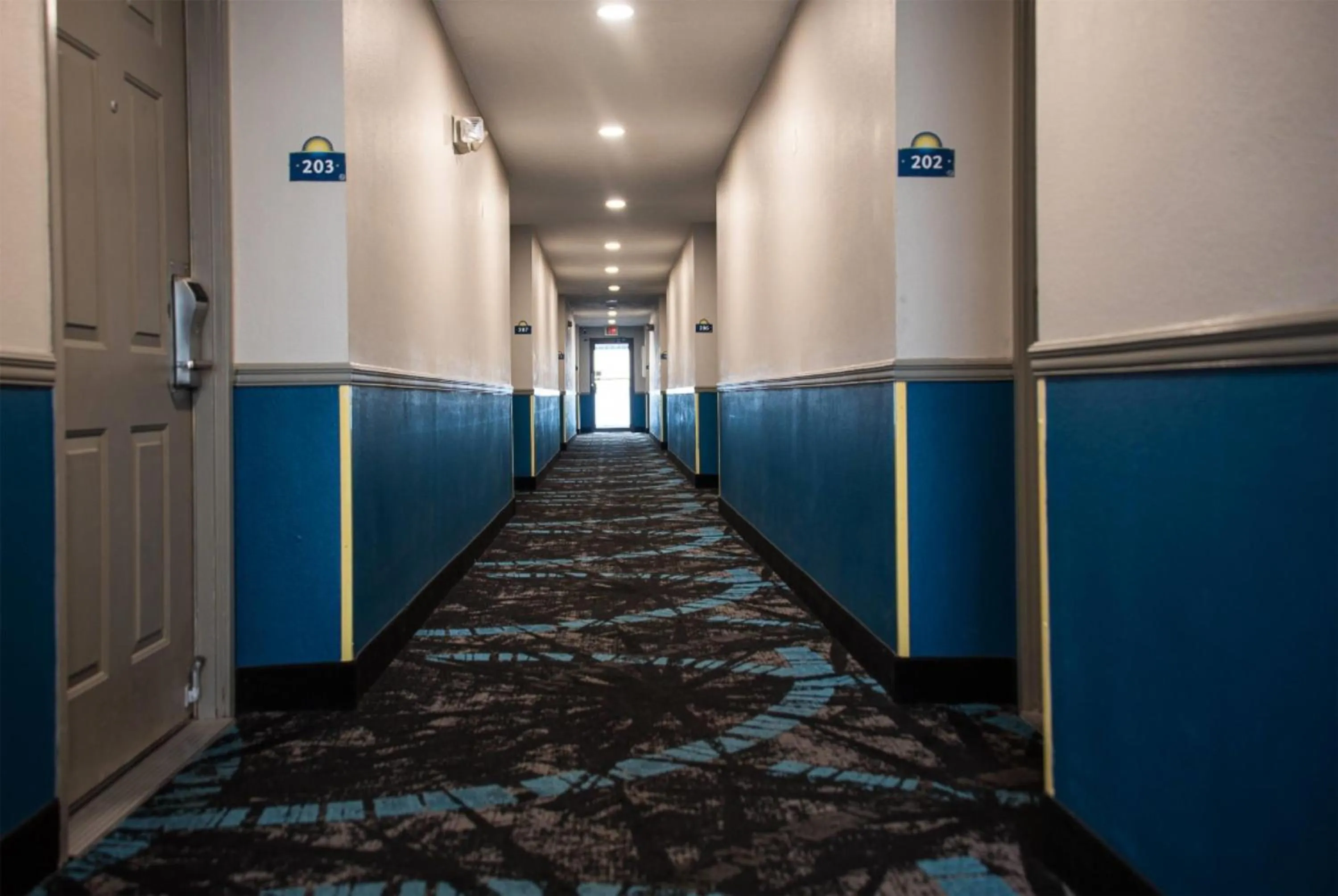 Lobby or reception in Days Inn by Wyndham Troy