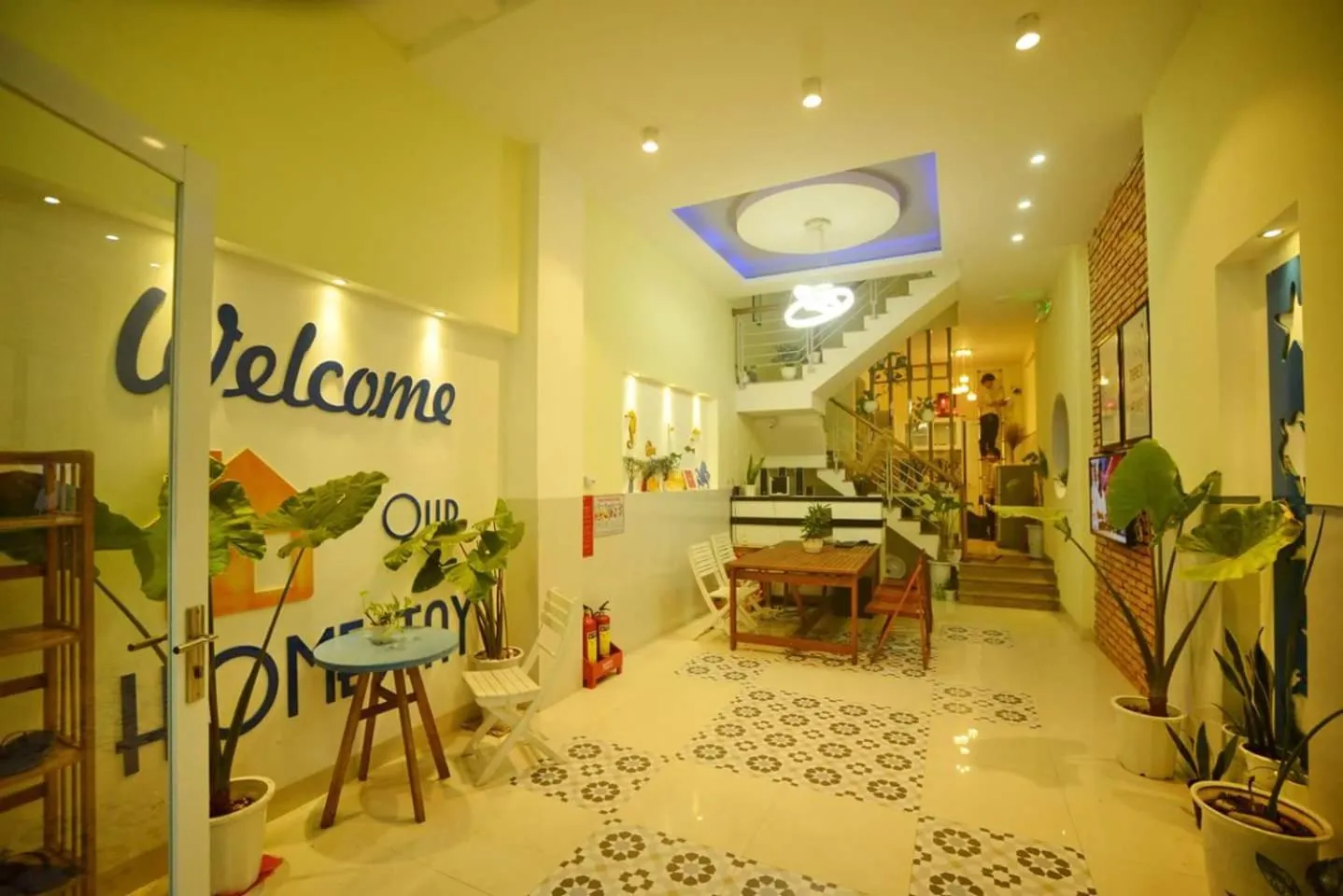 TV and multimedia in Quy Nhon Homestay BnB