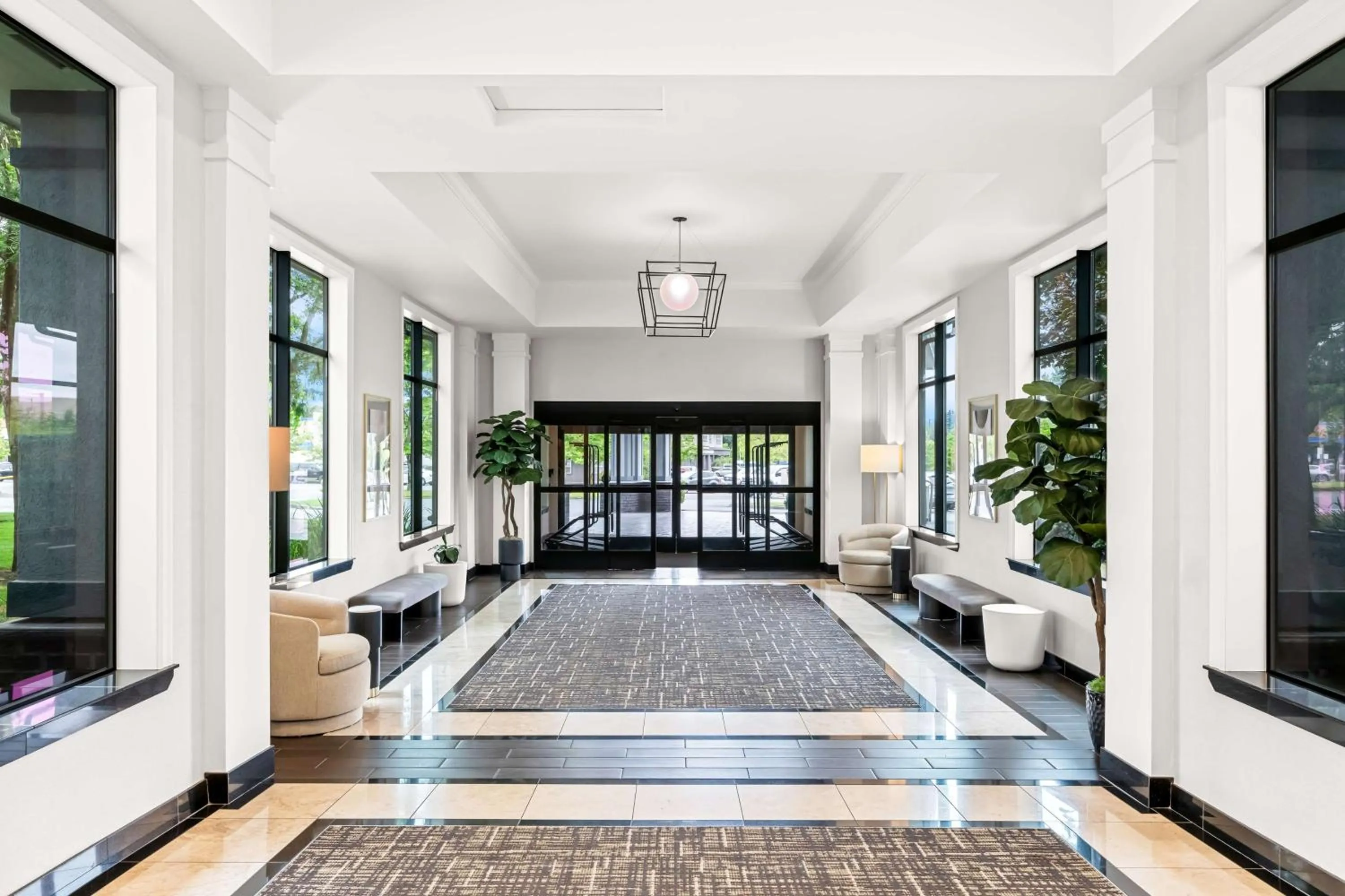 Lobby or reception in Best Western Plus Puyallup Hotel