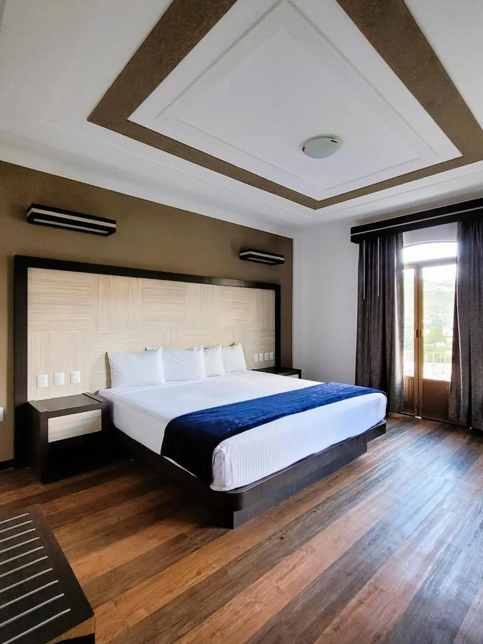 Double Room in Hotel Paseo de la Presa Double Room in Hotel Paseo de la Presa