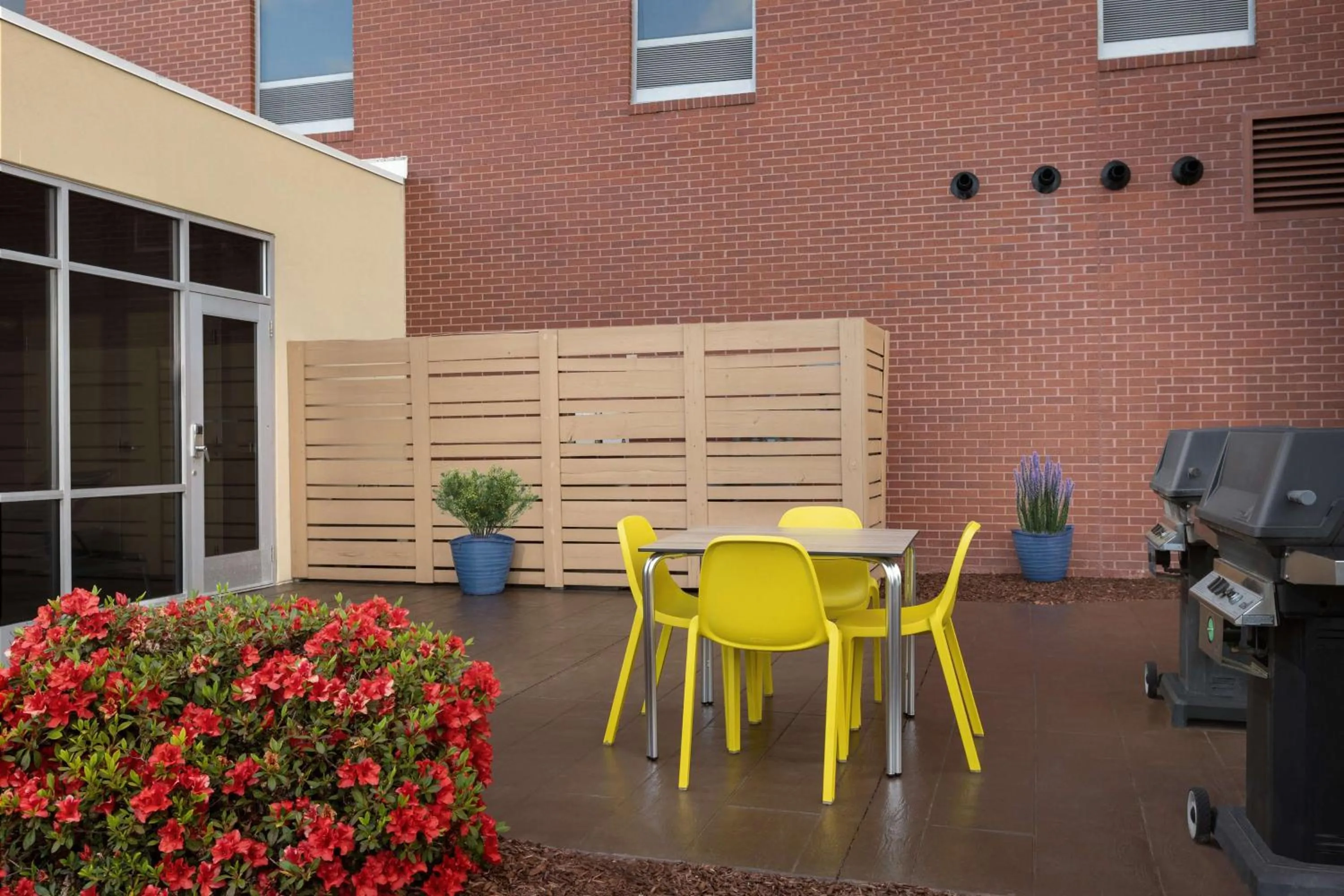 Patio in Home2 Suites by Hilton Jacksonville, NC