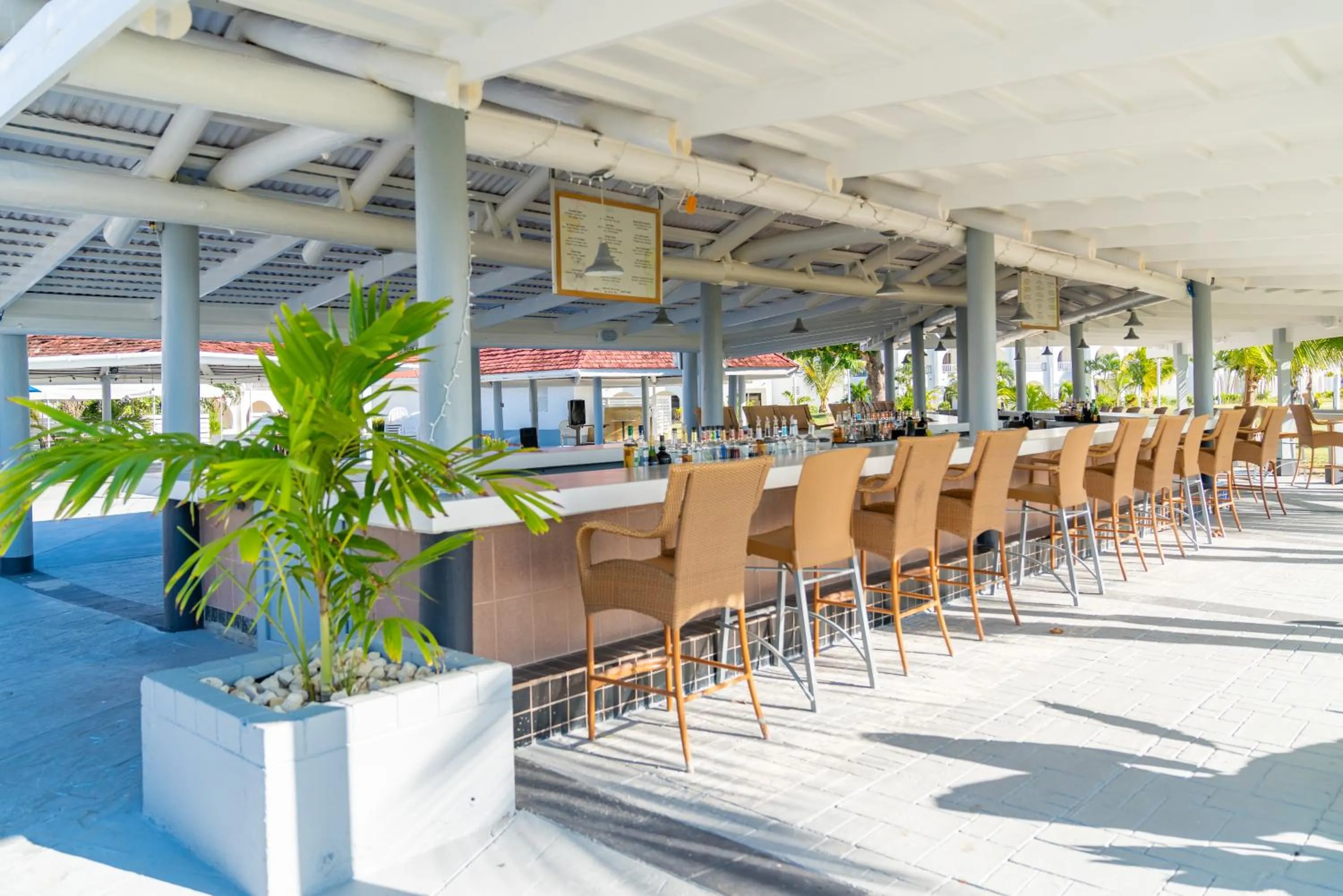 Lounge or bar in Jolly Beach Antigua - All Inclusive