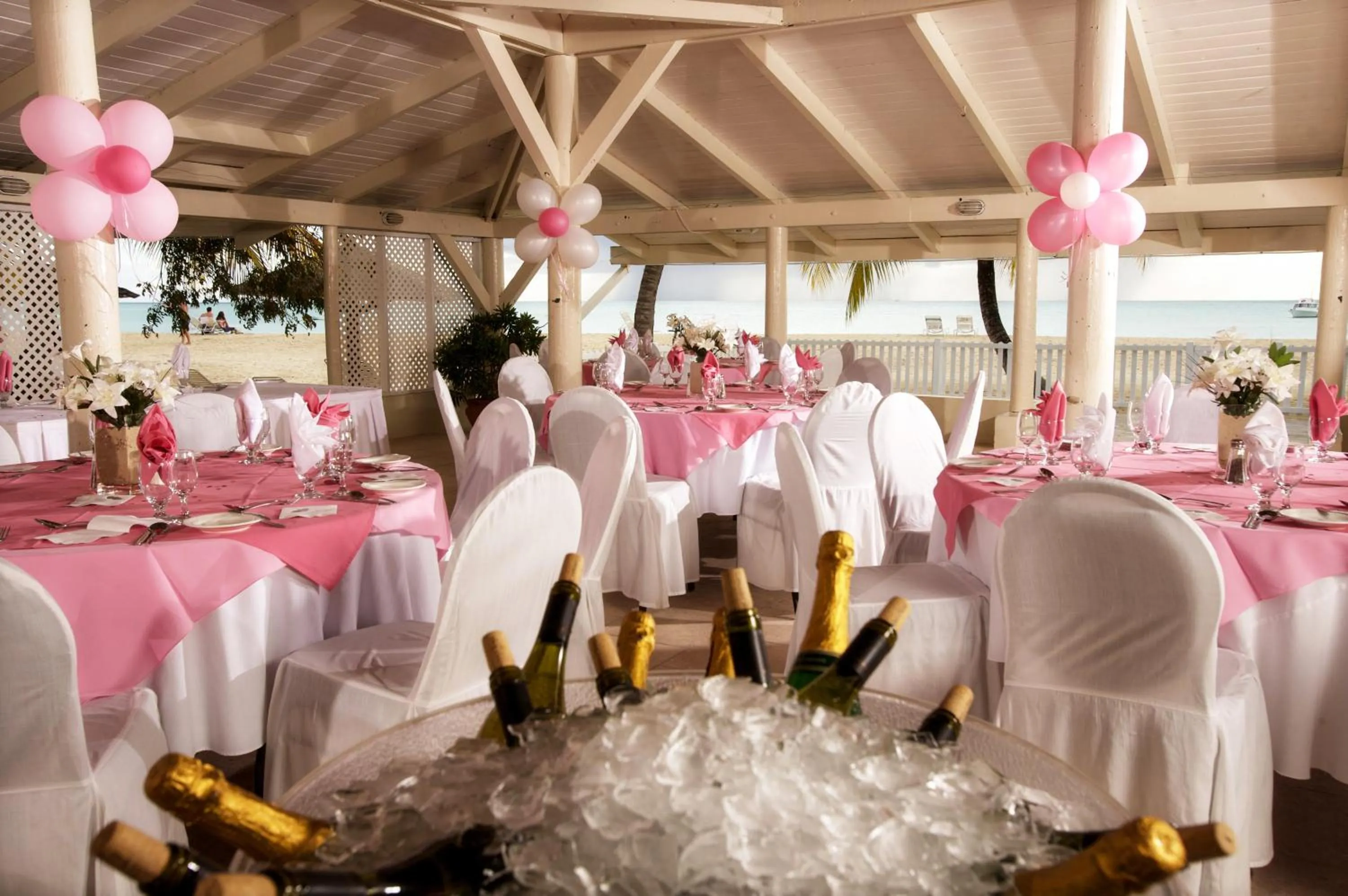 Banquet/Function facilities in Jolly Beach Antigua - All Inclusive