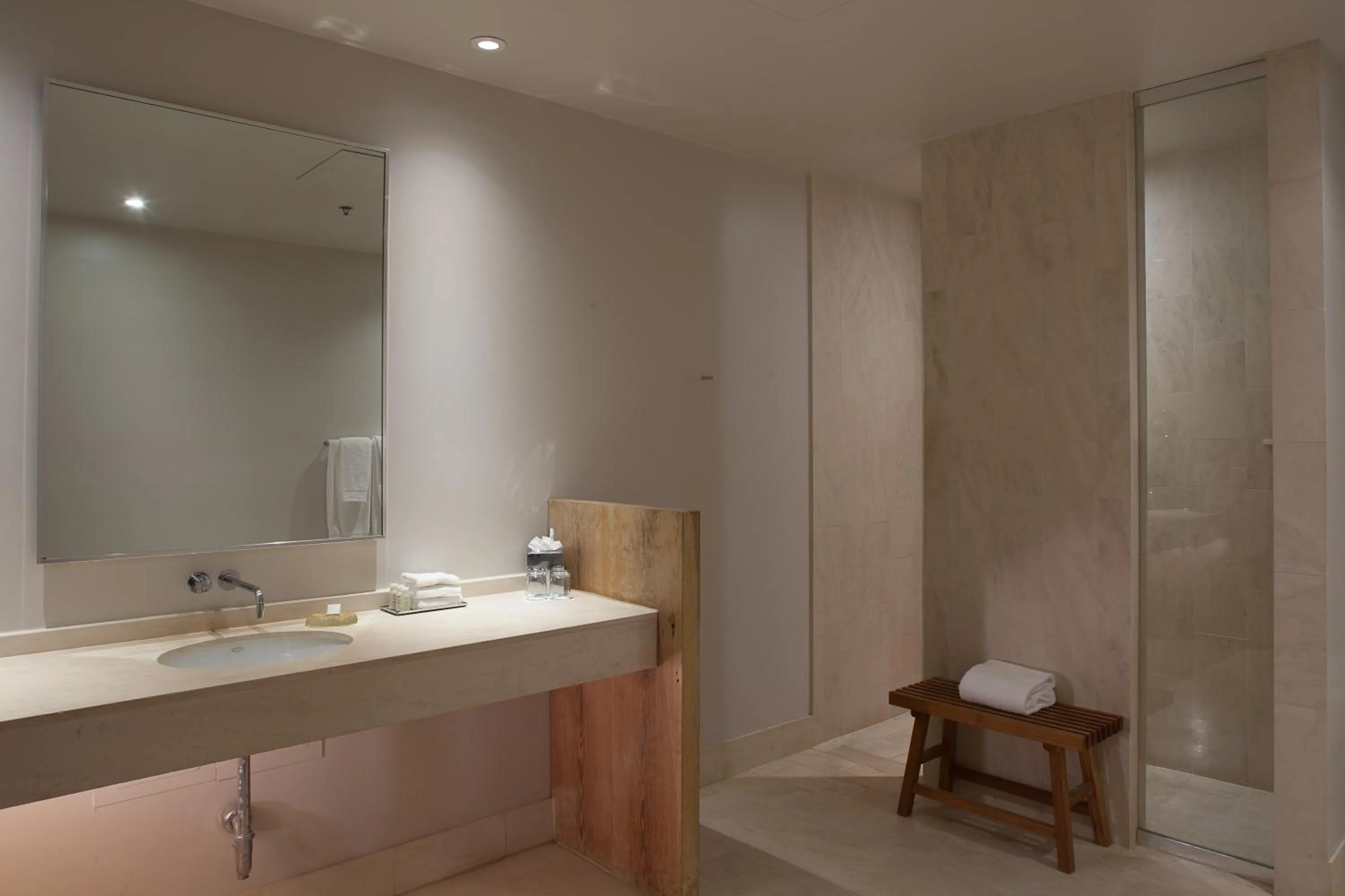 Bathroom in Loft 523